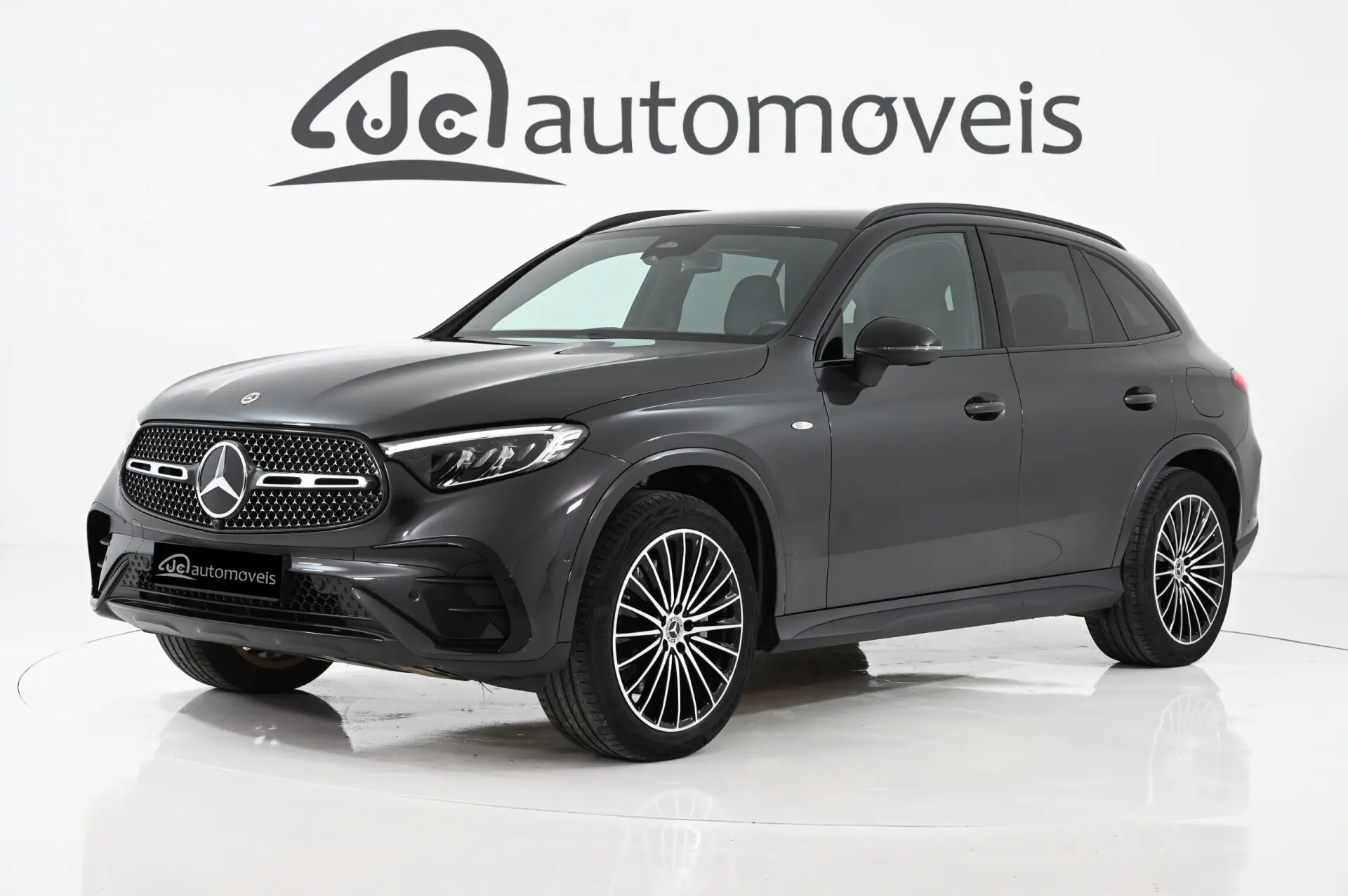 Mercedes-Benz GLC 300 de 4Matic 25