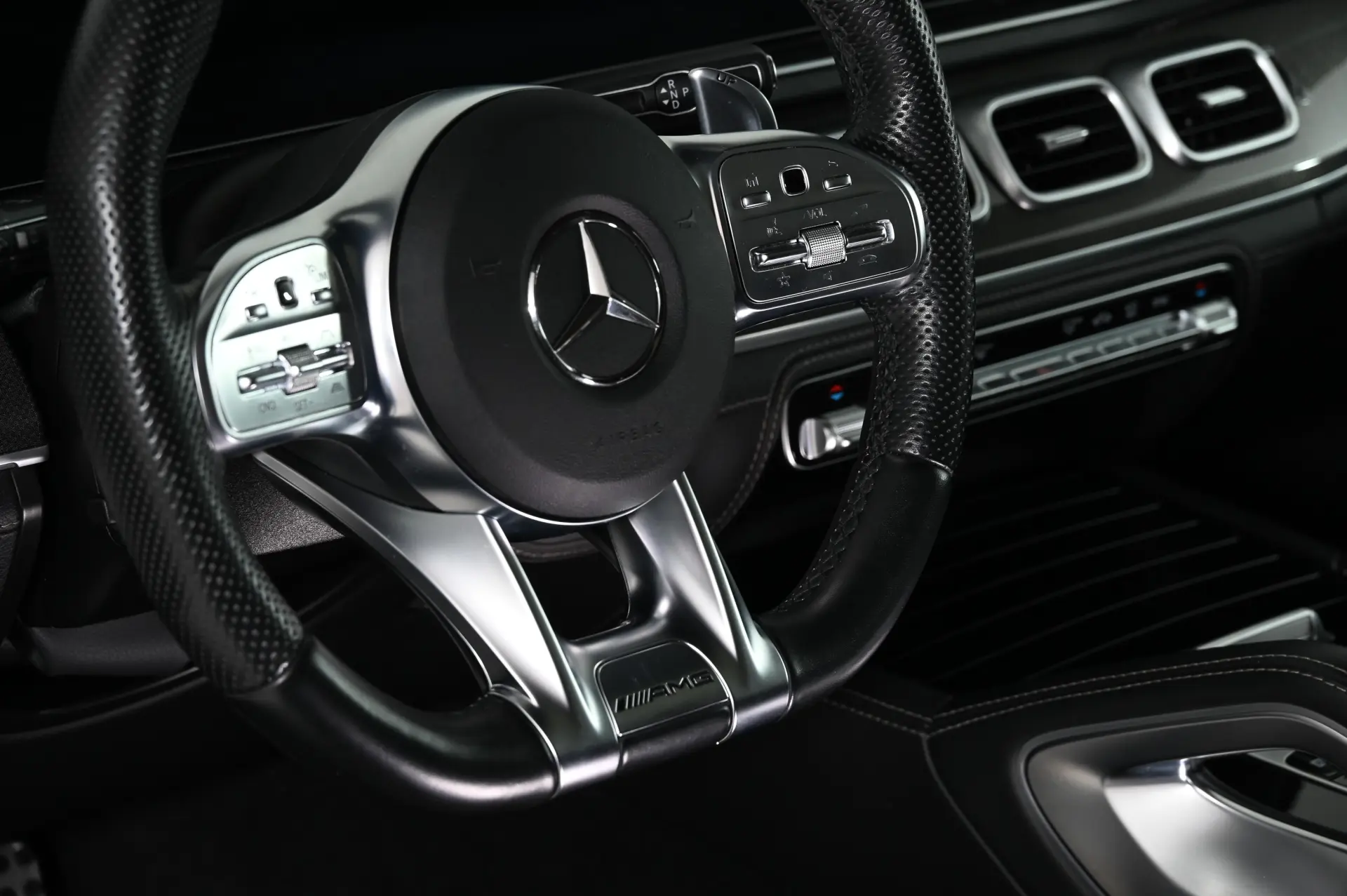 Mercedes-Benz GLE 53 AMG 4Matic+ 24