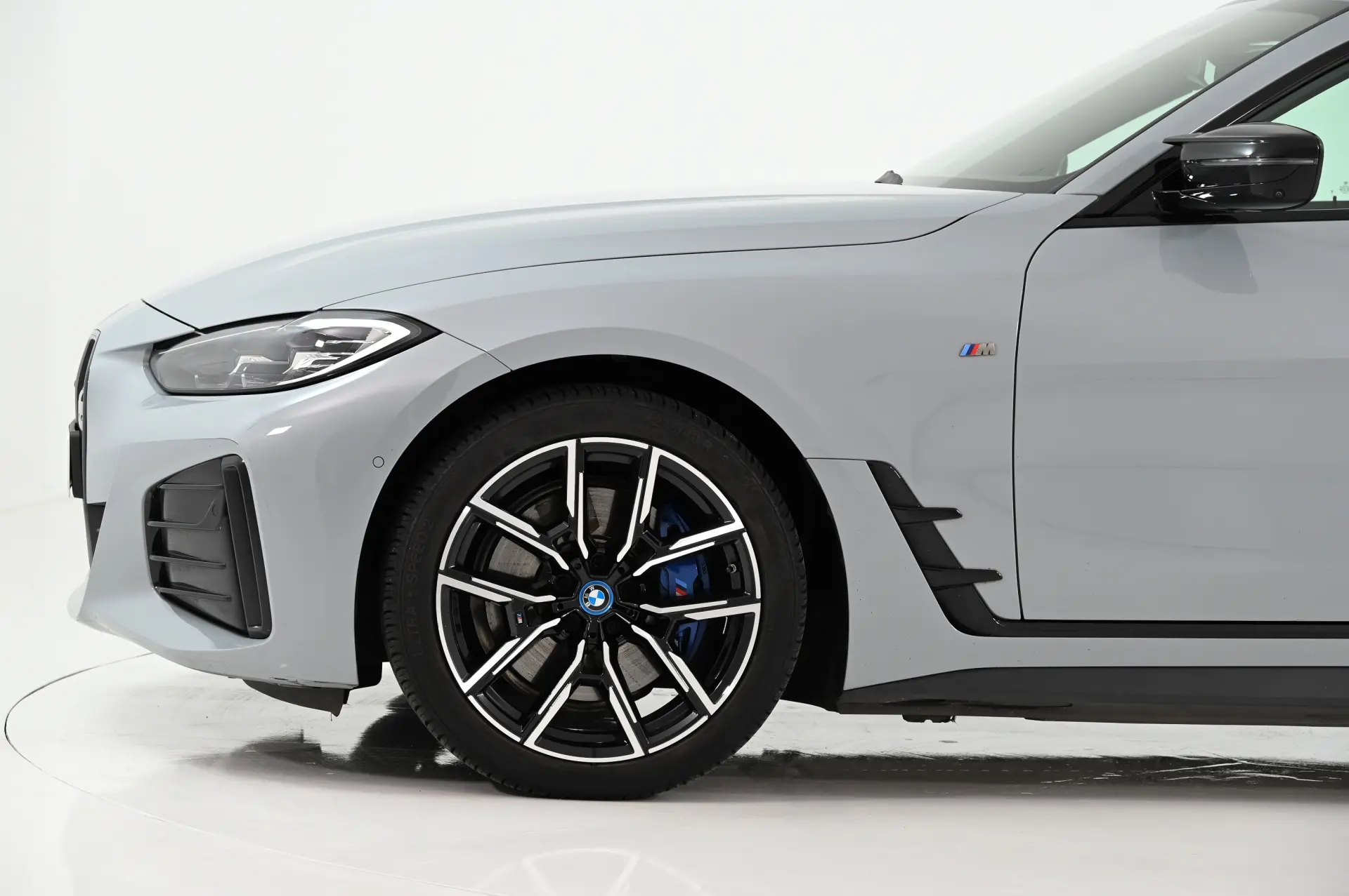 BMW i4 M50 16