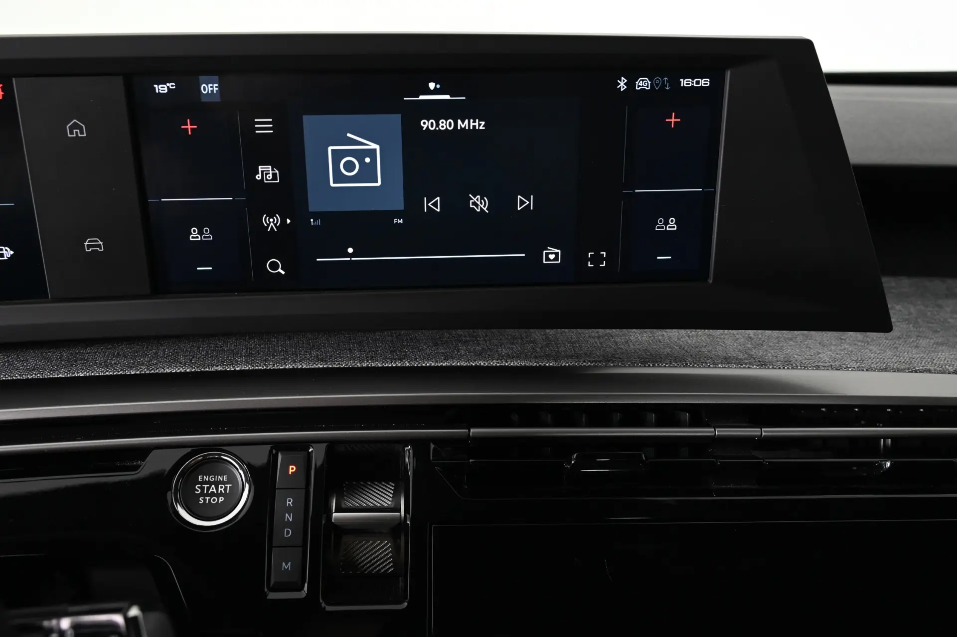 Peugeot 5008 1.2 Hybrid Allure Pack e-DCS6 15