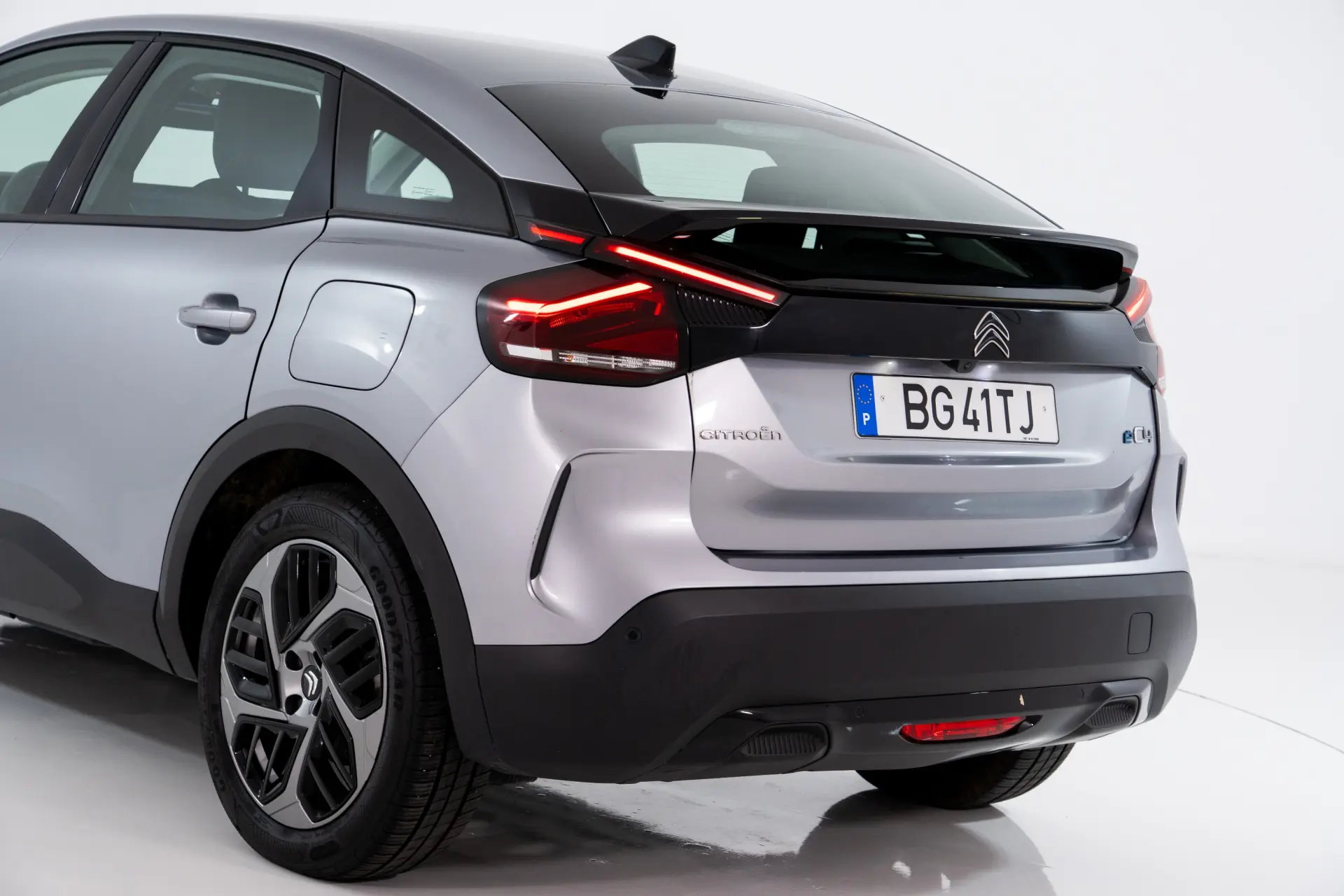 Citroen e-C4 50 kWh Autonomia Conforto Plus 11
