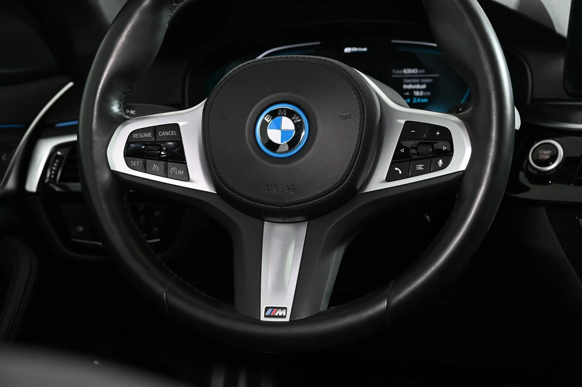 BMW 520 e Pack M 16
