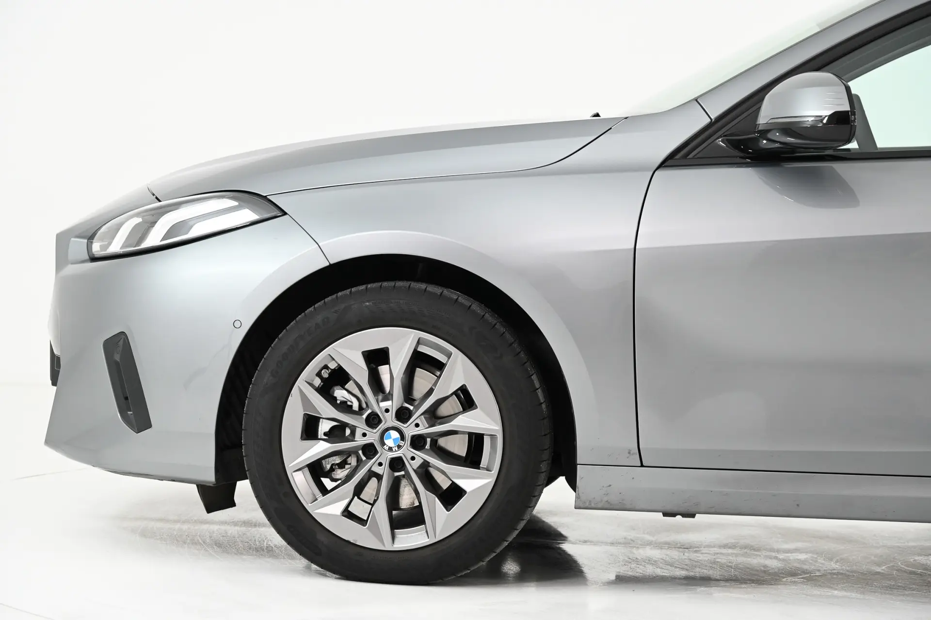 BMW 116 Standard 10