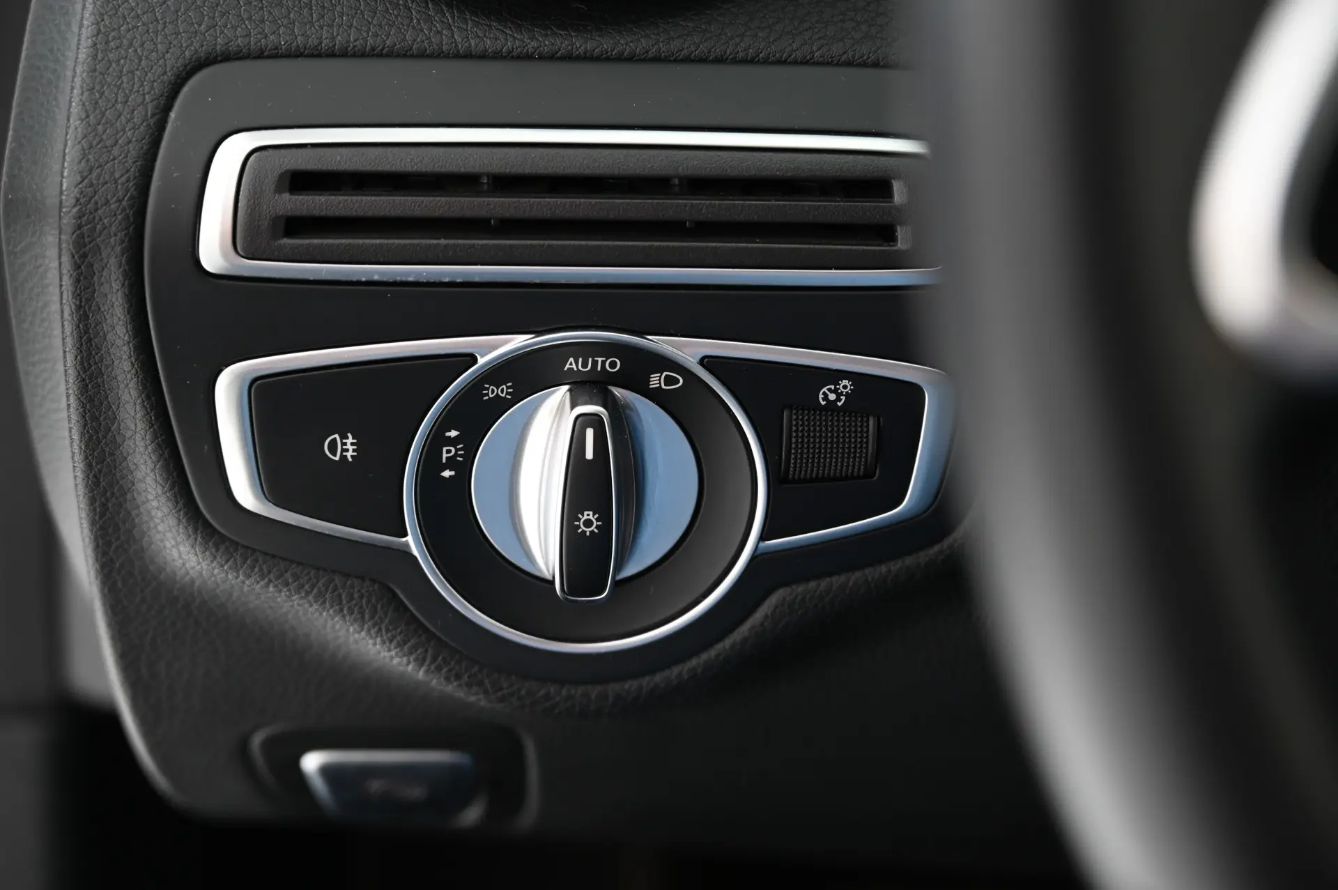 Mercedes-Benz C 300 de Avantgarde 24