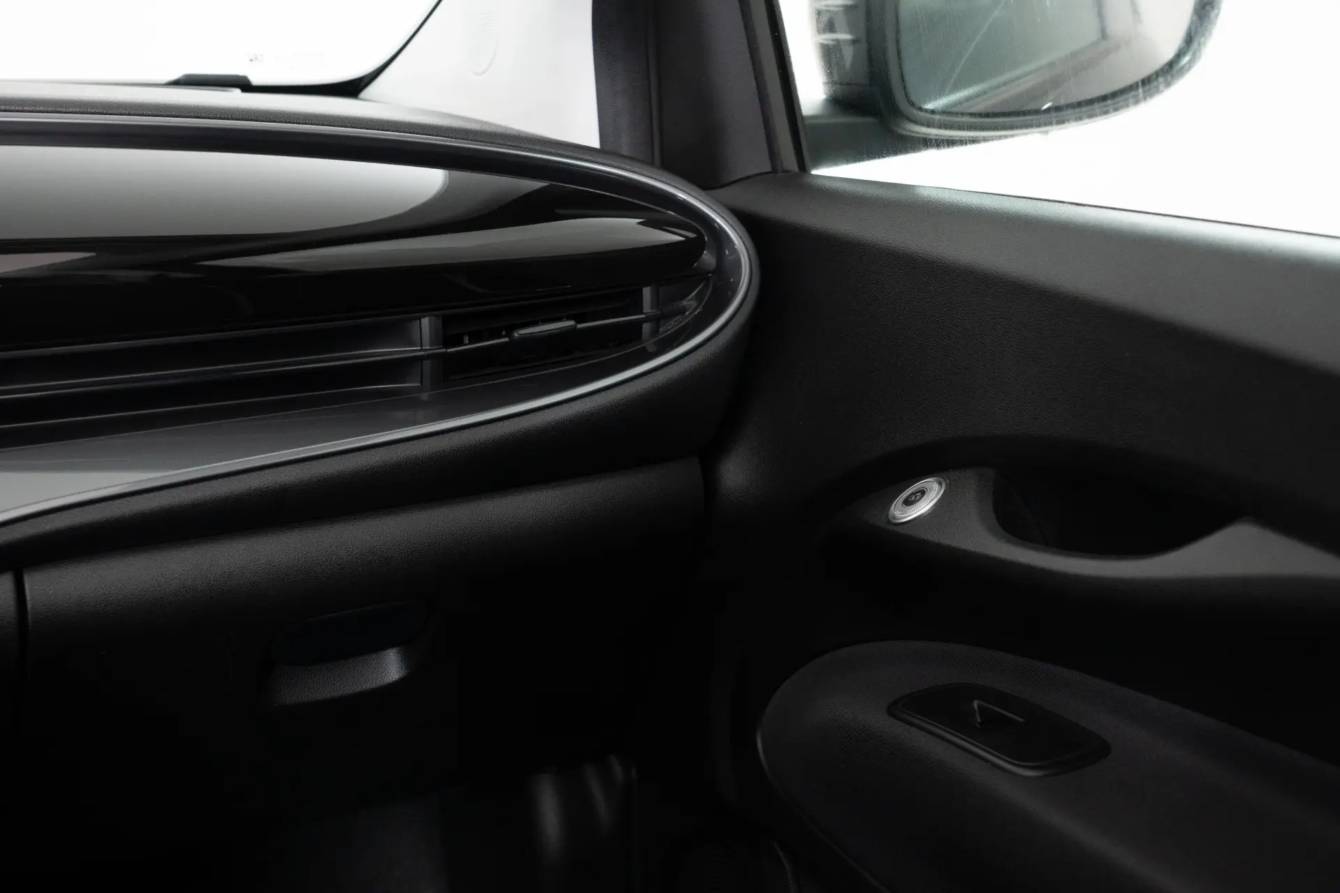 Fiat 500e Outro 31