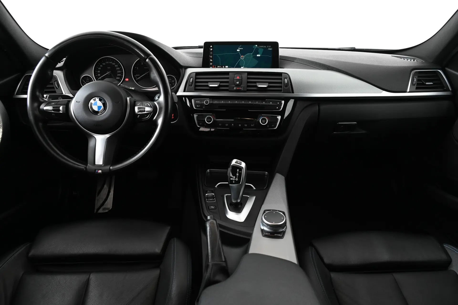 BMW 318 d Pack M Auto 3