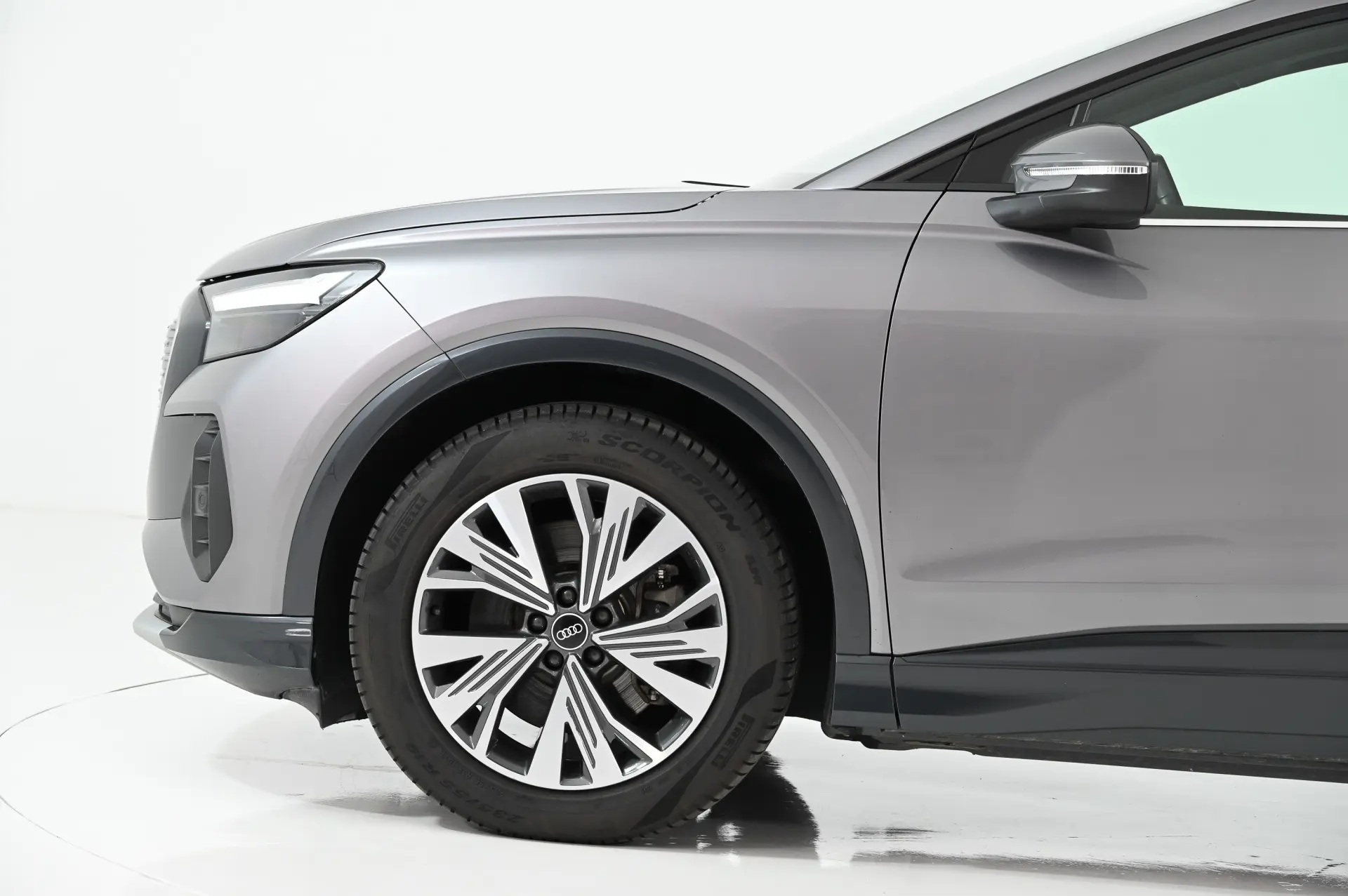 Audi Q4 e-tron 40 82 kWH 13