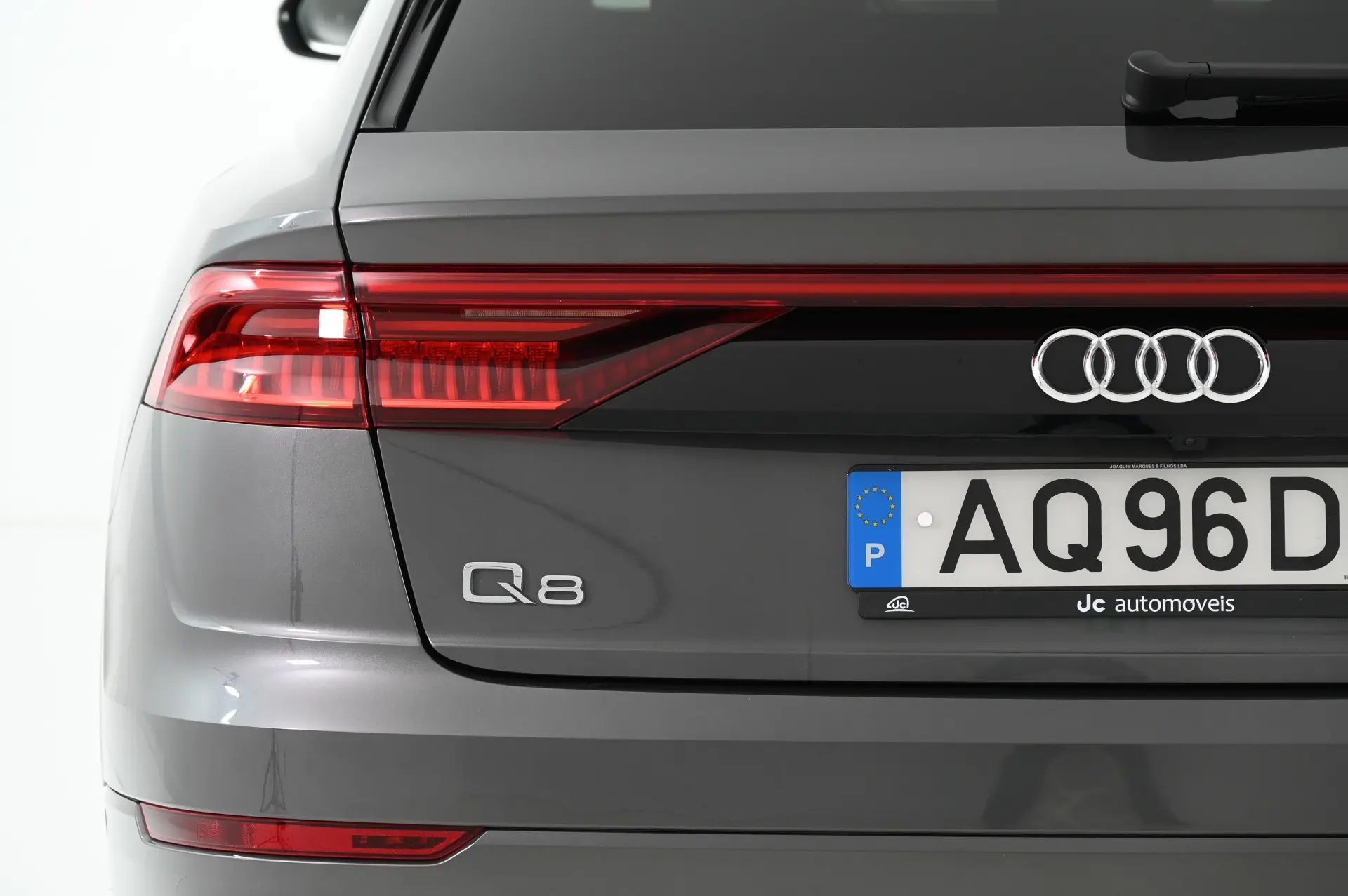 Audi Q8 55 TFSIe quattro Tiptronic 10