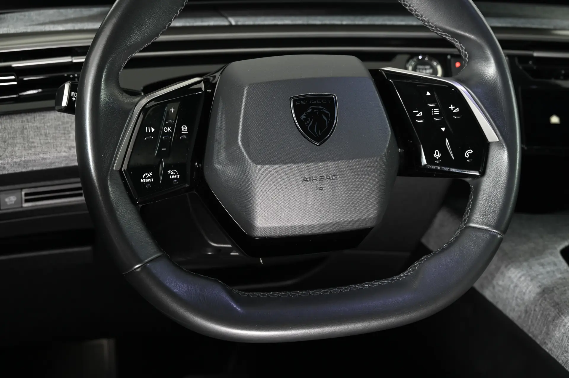 Peugeot 3008 1.2 Hybrid Allure Pack e-DCS6 20