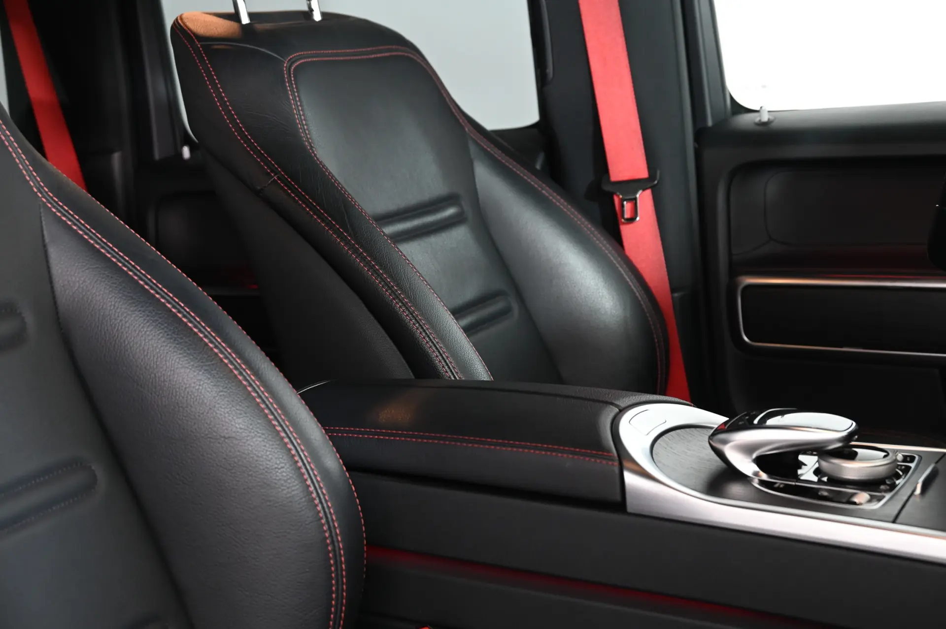 Mercedes-Benz G 400 d 29