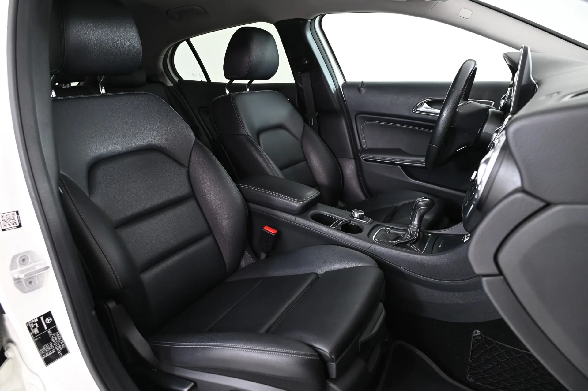 Mercedes-Benz GLA 180 d AMG Line 4