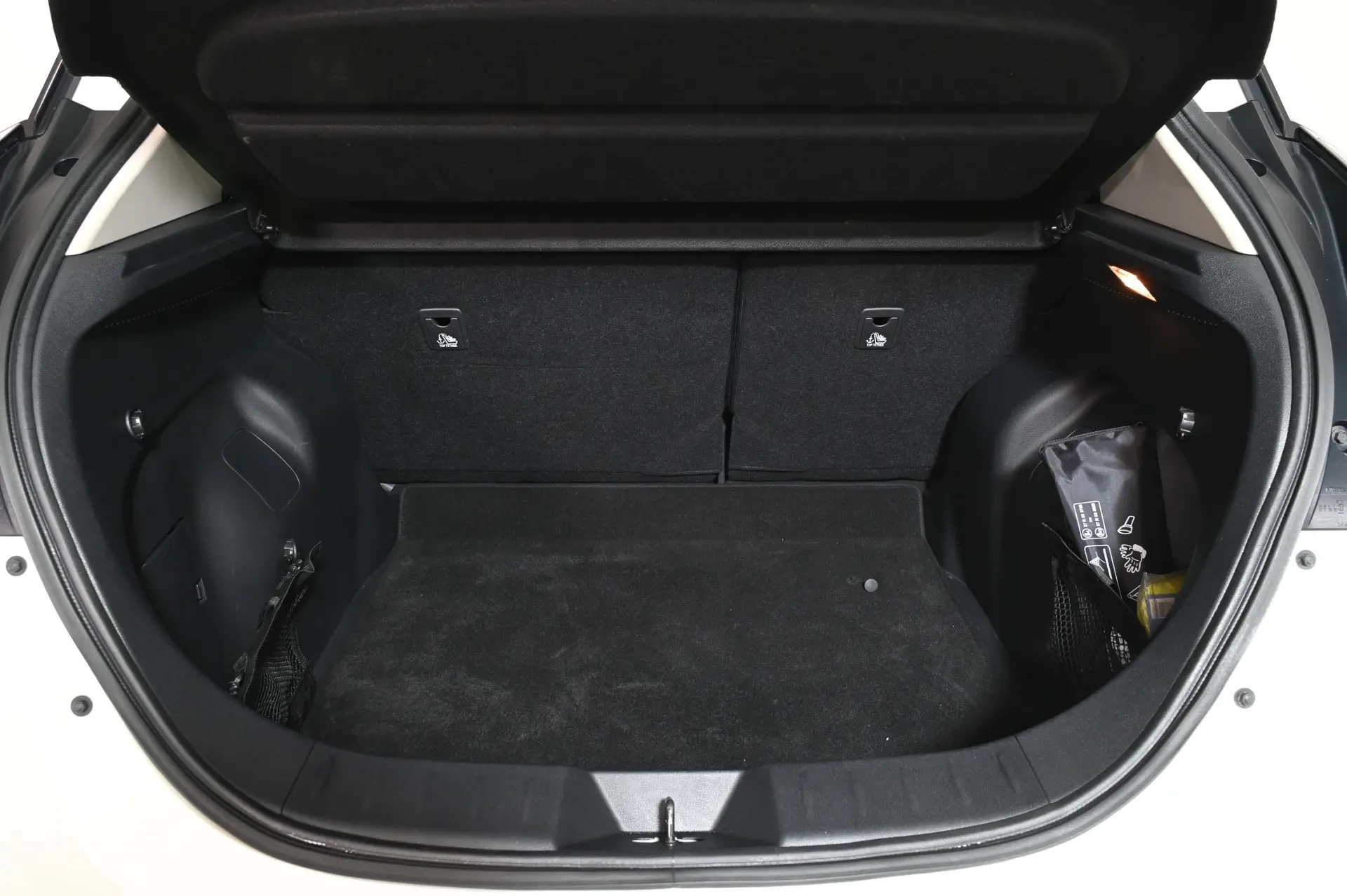 Nissan Leaf Acenta 9
