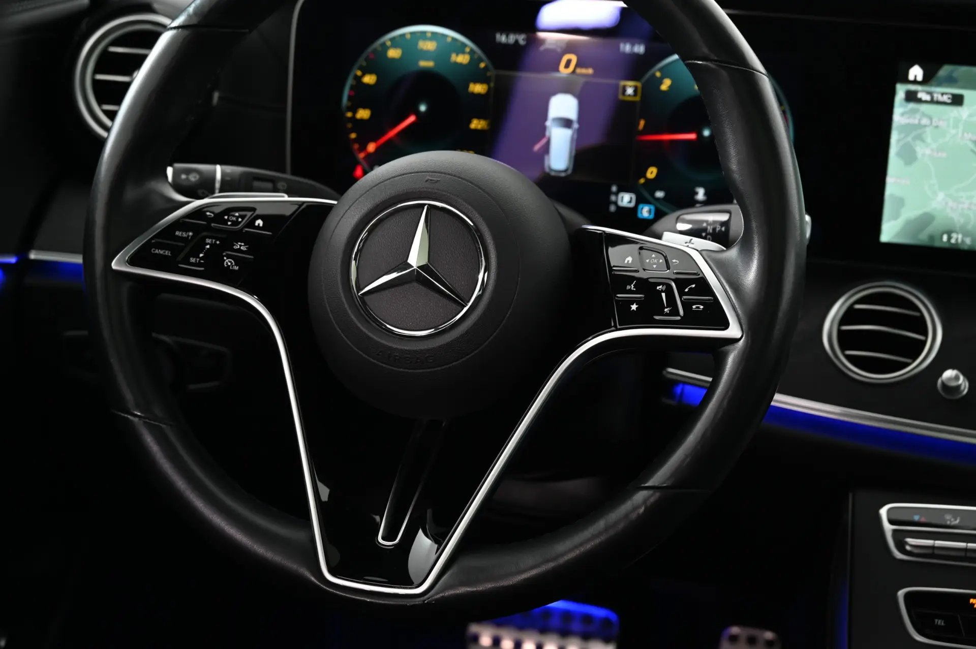 Mercedes-Benz E 220 d 4-Matic All Terrain Avantgarde 14