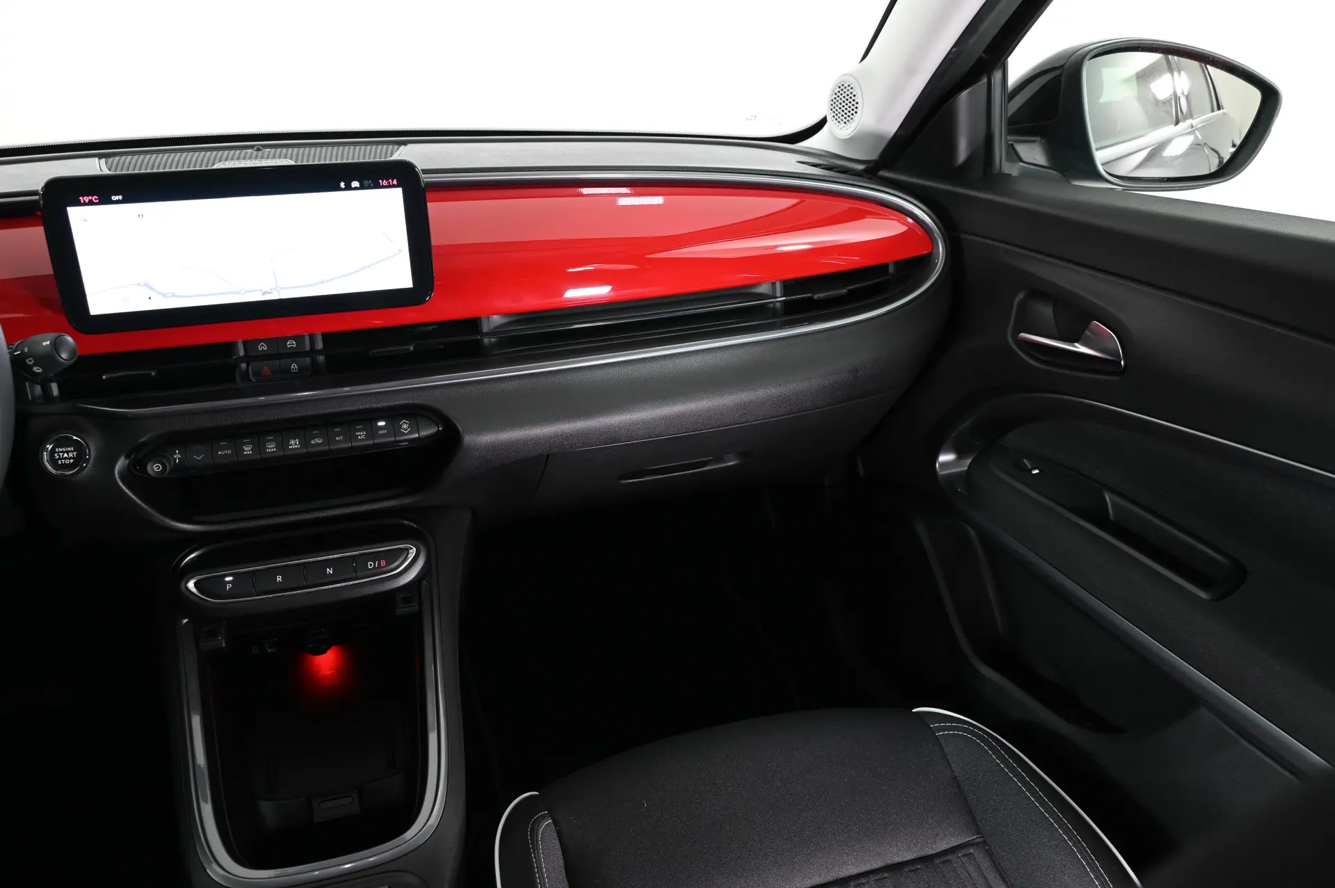 Fiat 600e 54 kWh (RED) 19