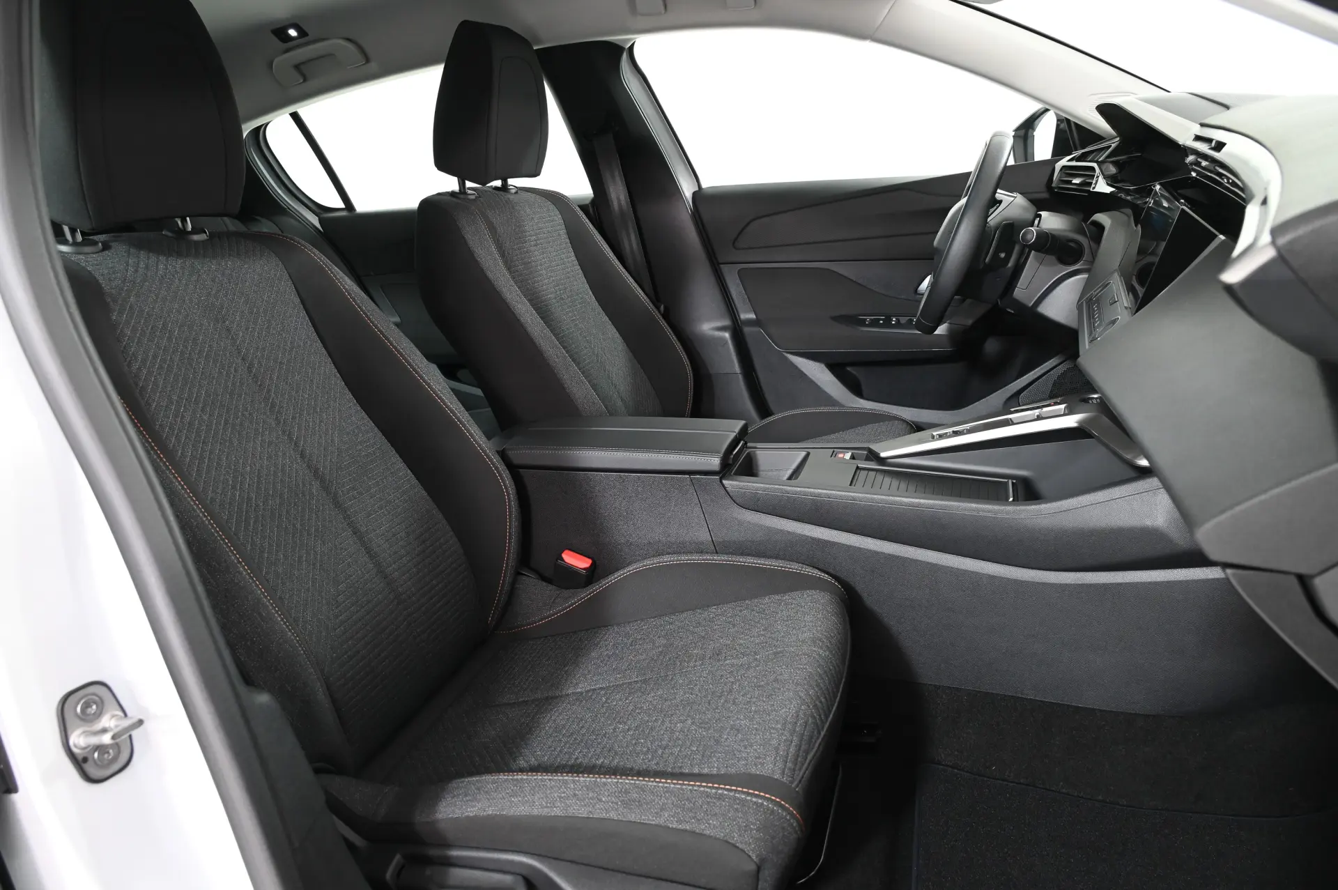 Peugeot 308 1.2 Hybrid Style e-DCS6 4