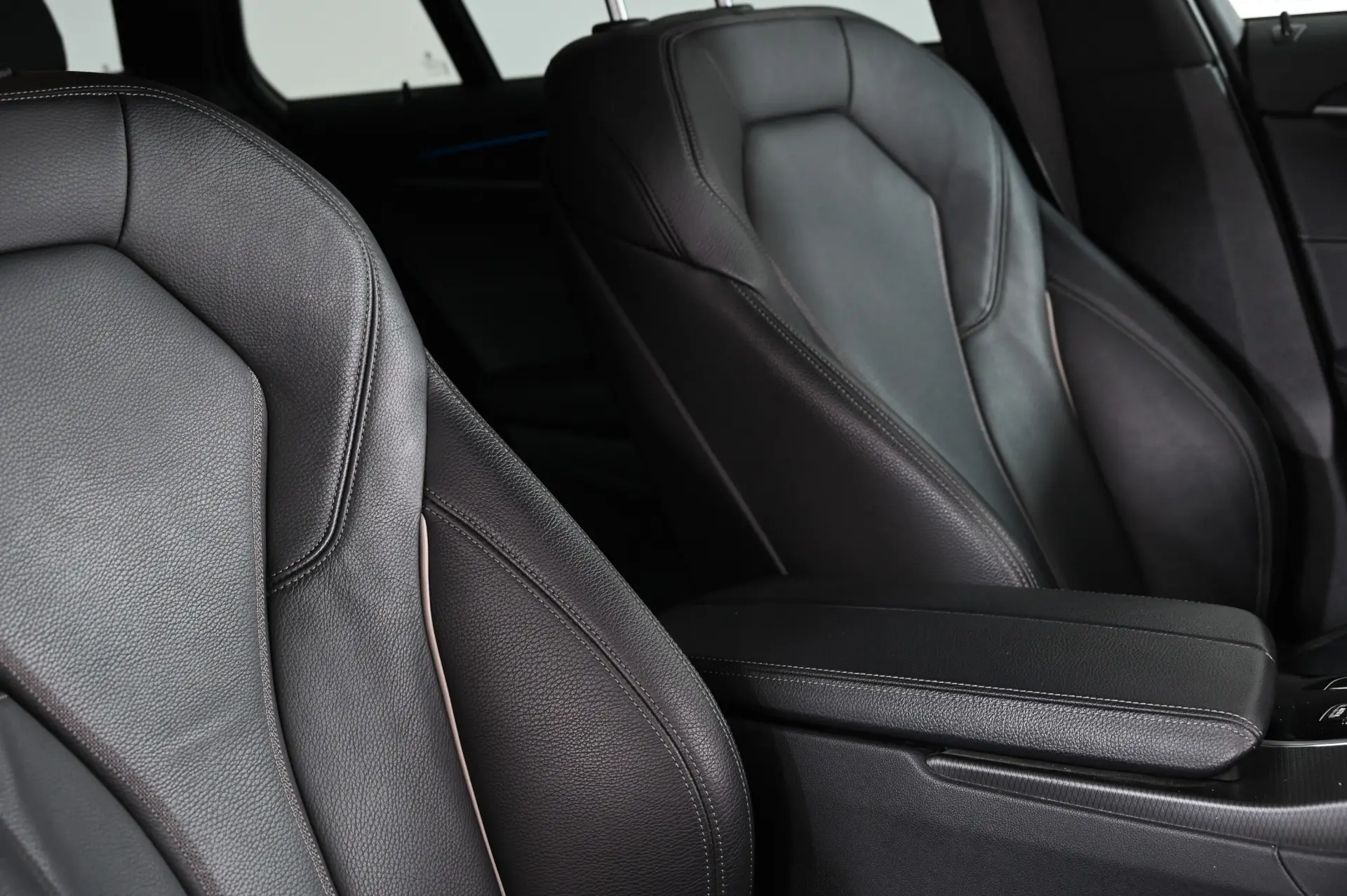 BMW 520 e Pack M 26