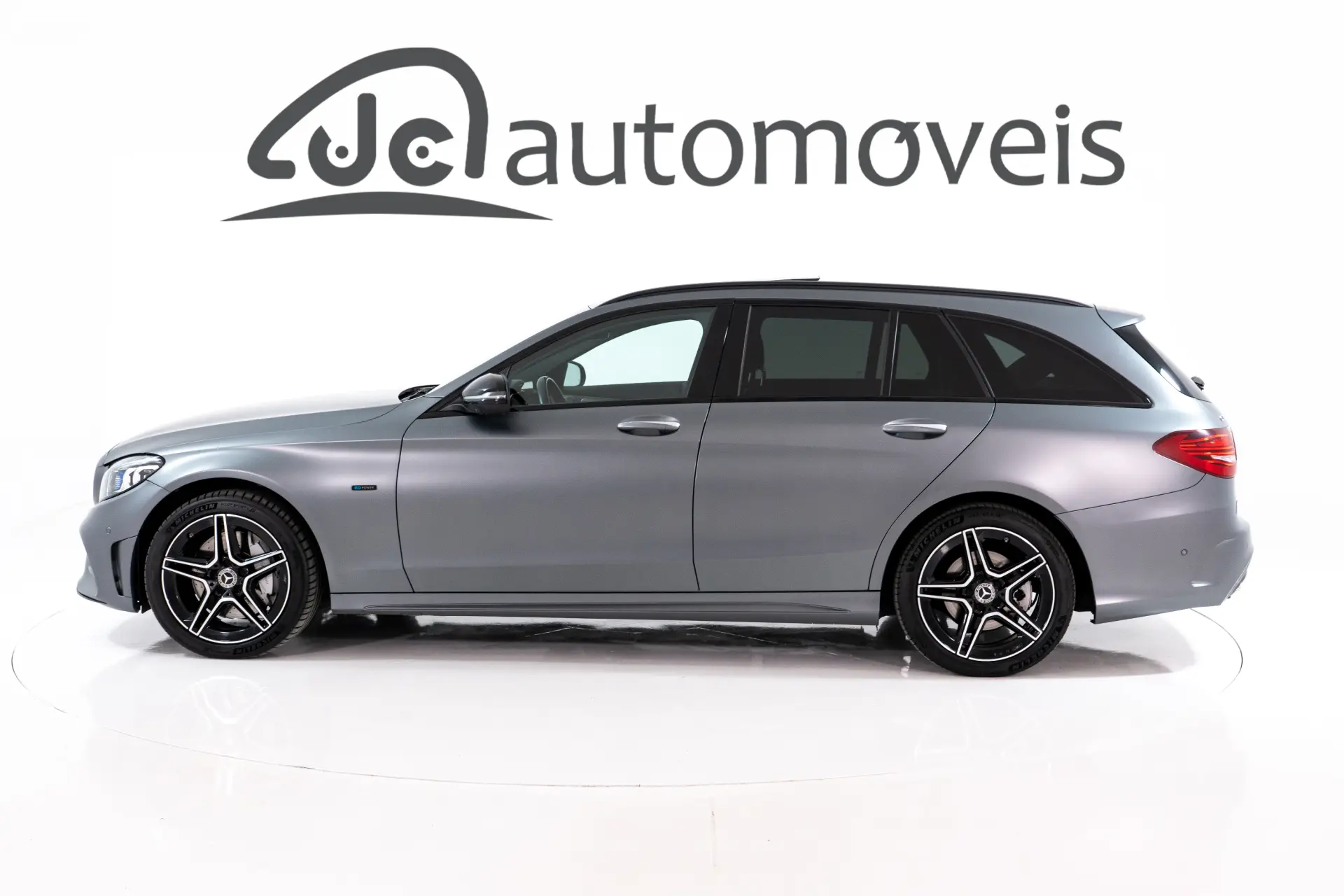 Mercedes-Benz C 300 e AMG Line 7