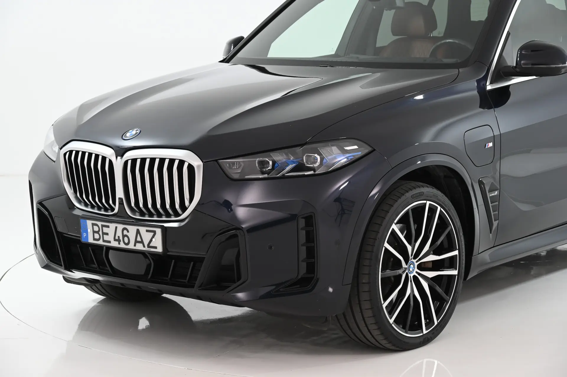 BMW X5 50 e xDrive Edição Desportiva M 14