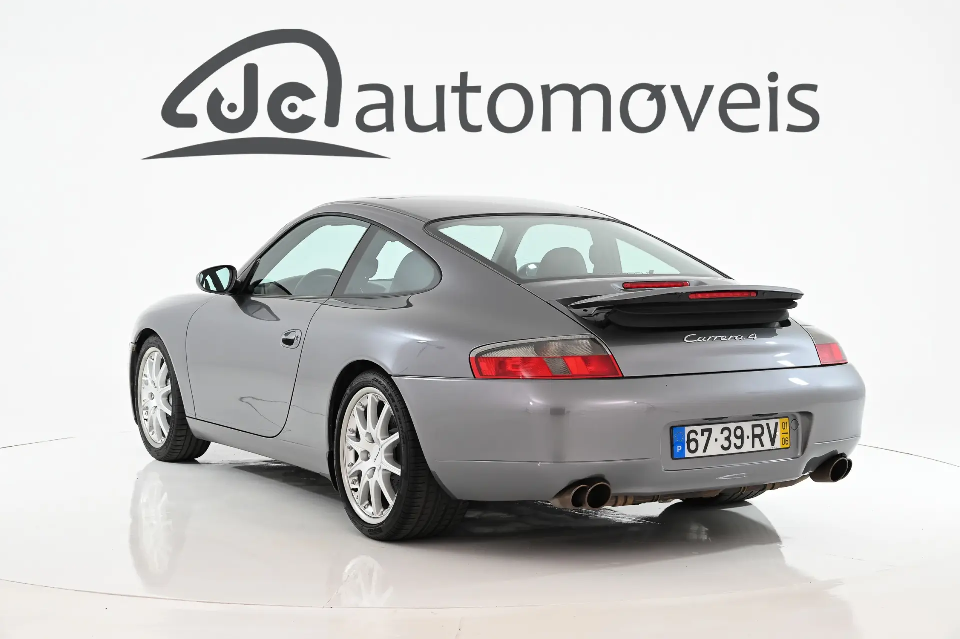Porsche 911 (996) Carrera 4 Coupé 2