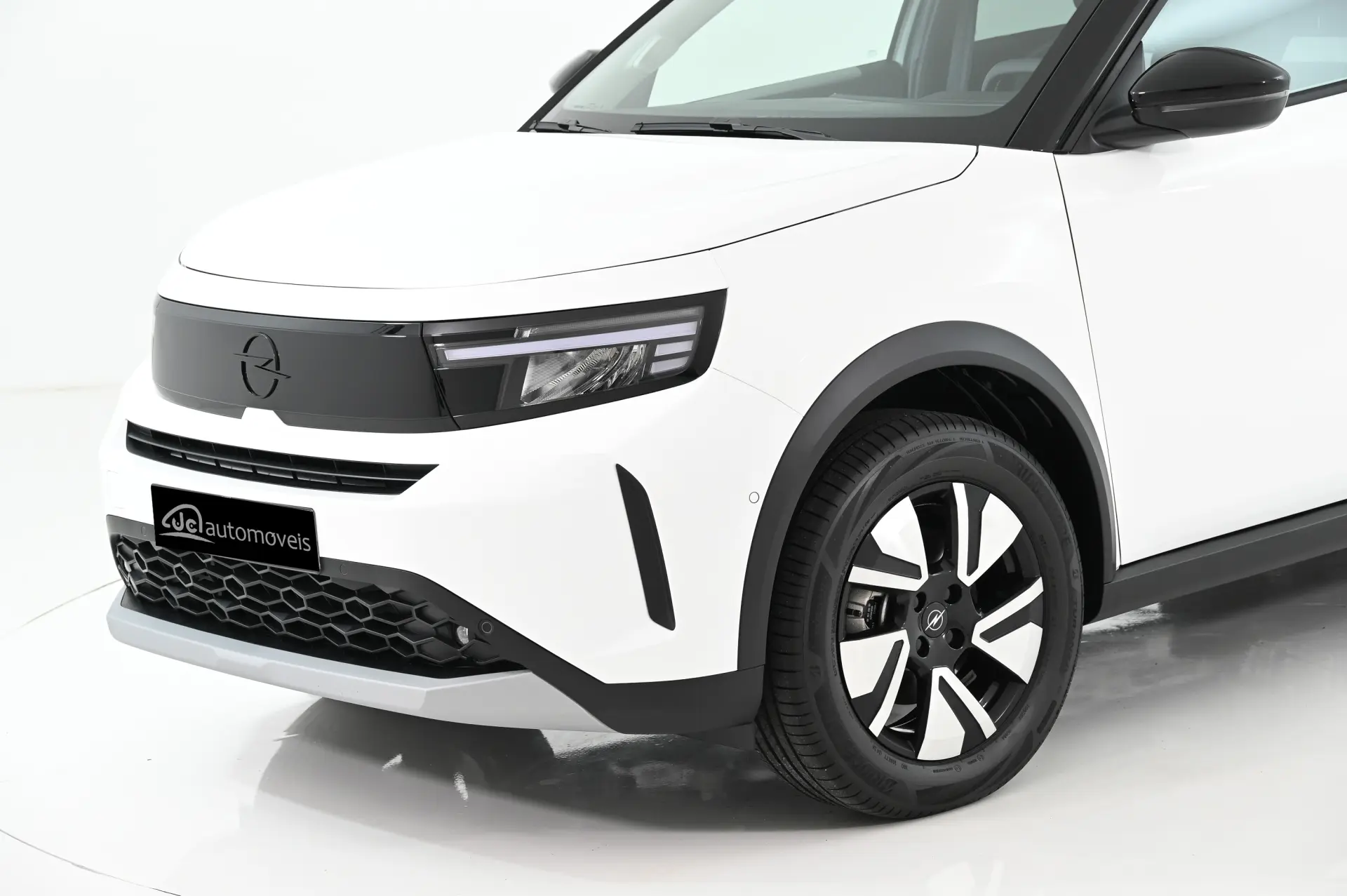 Opel Frontera 1.2 Hybrid GS eDCT 12