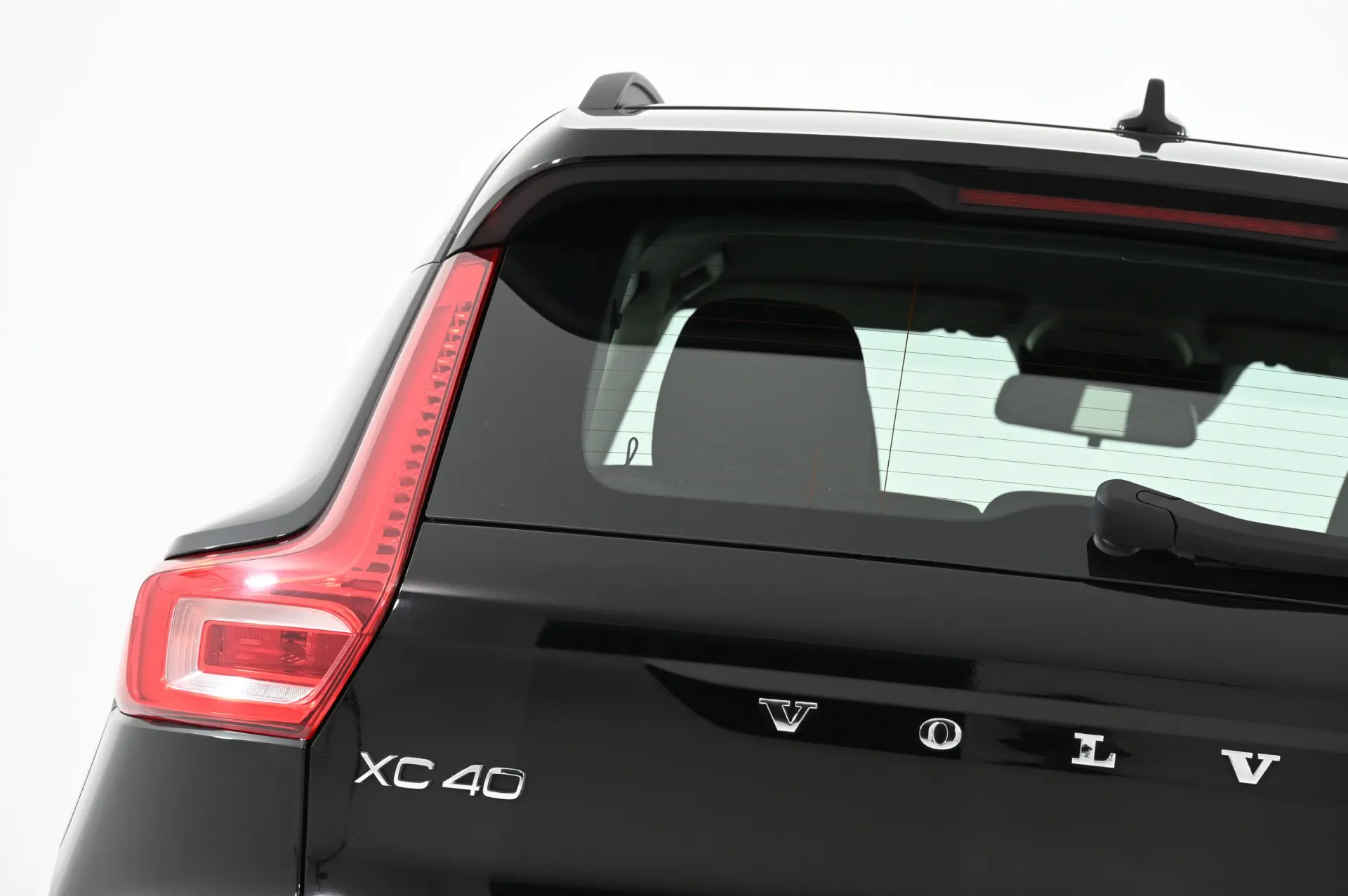 Volvo XC 40 1.5 T2 Momentum 9