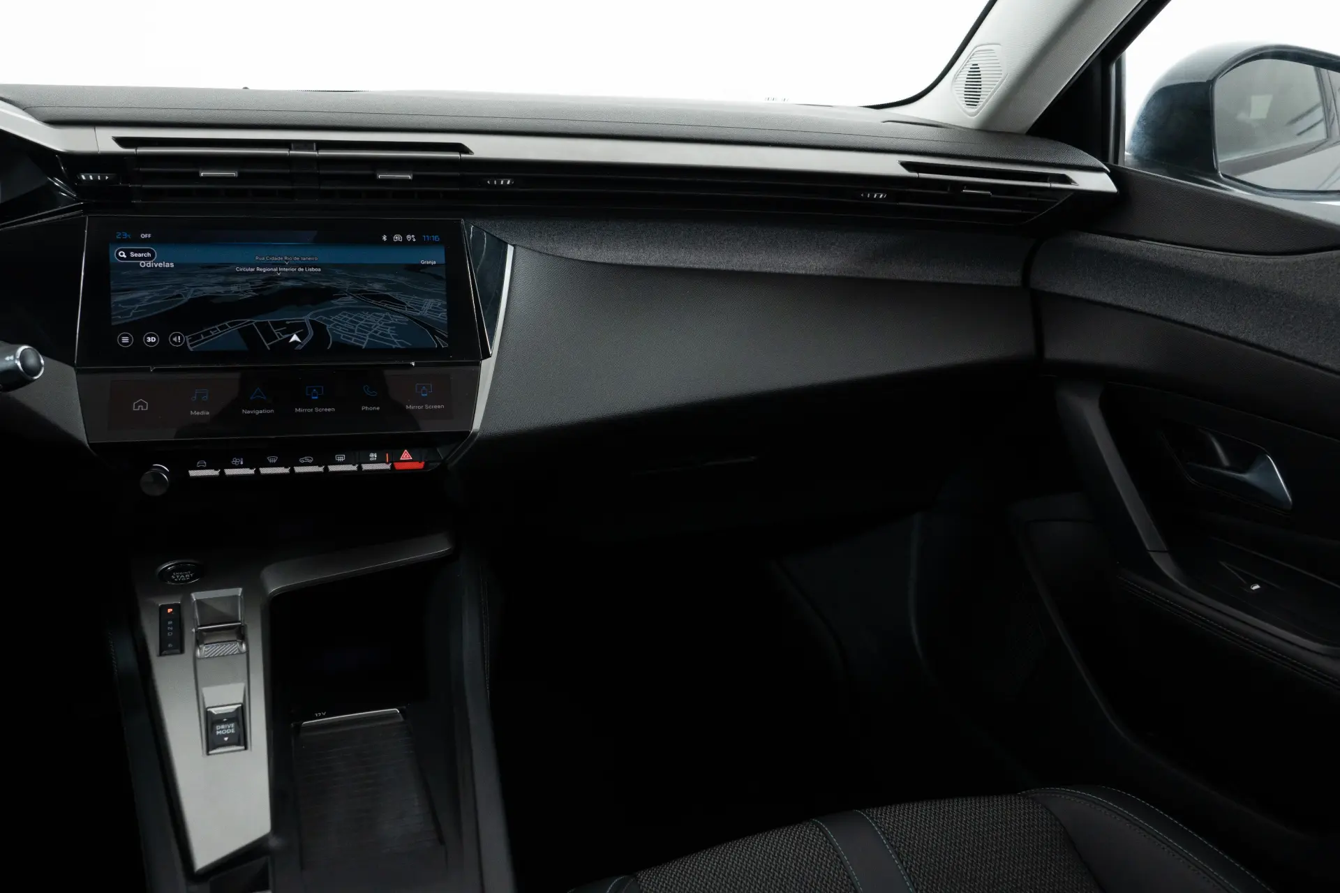 Peugeot 308 1.6 Hybrid Allure e-EAT8 19