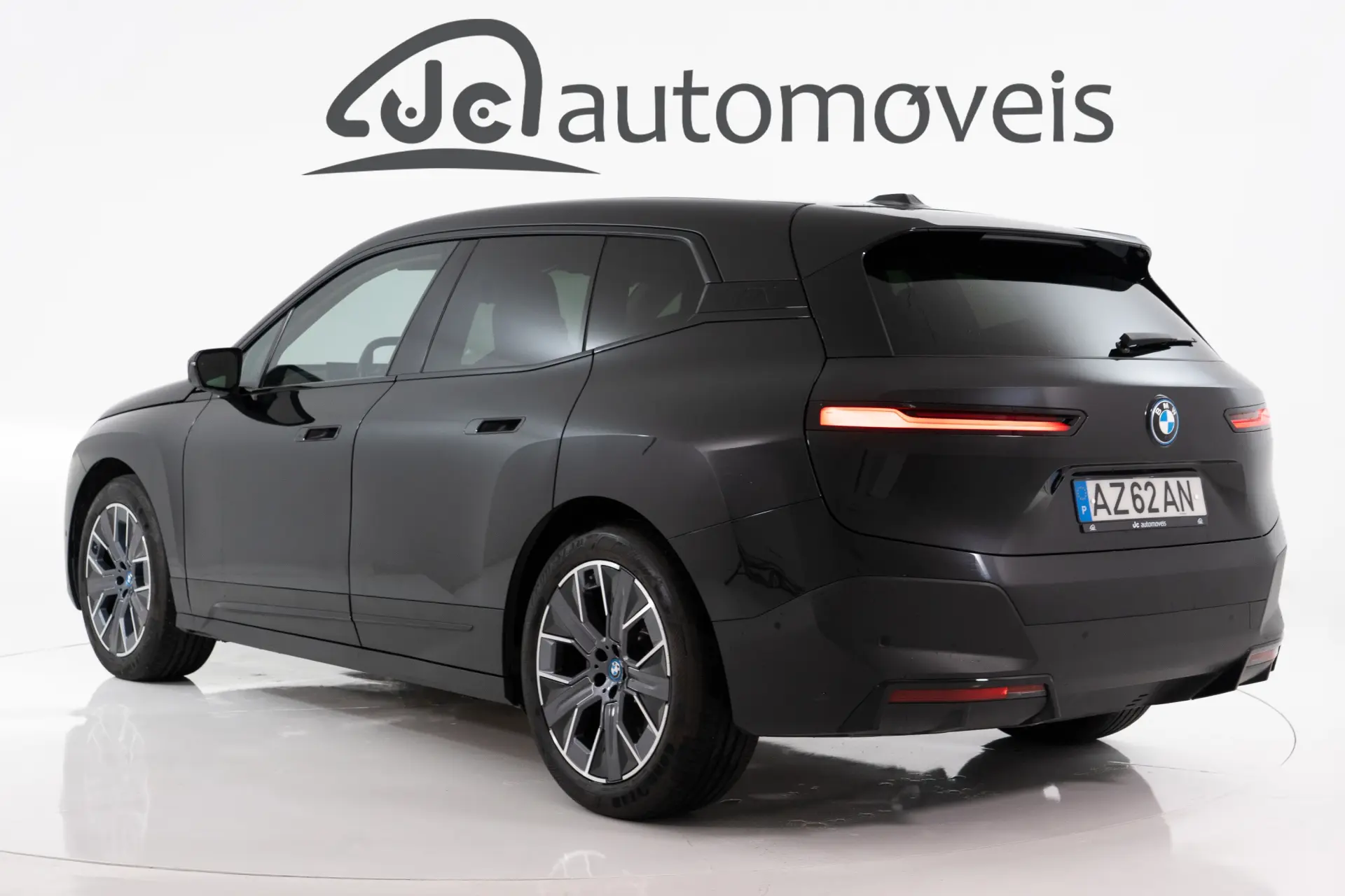 BMW iX xDrive 40 2