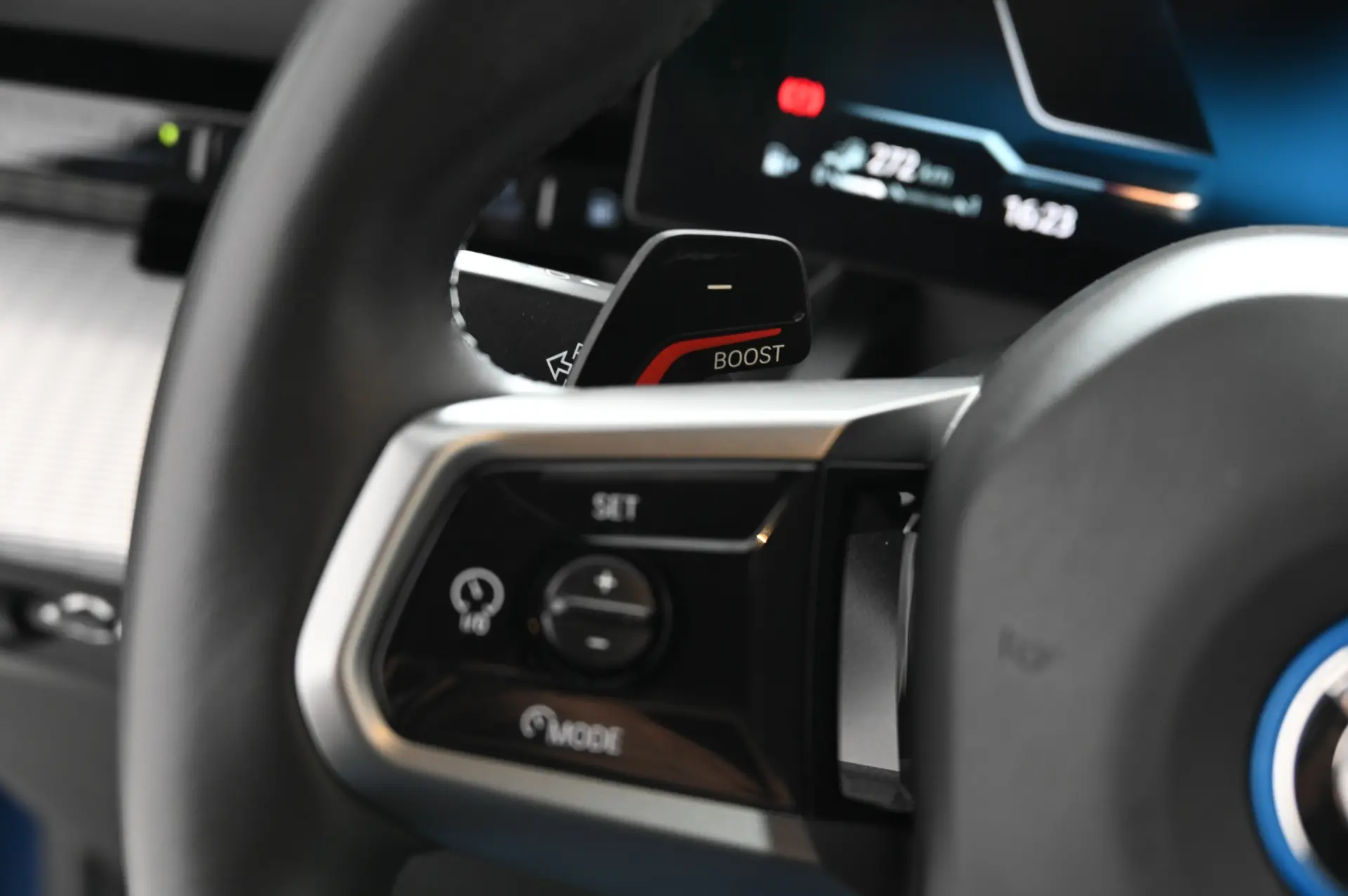 BMW 530 e Pack Desportivo M 38