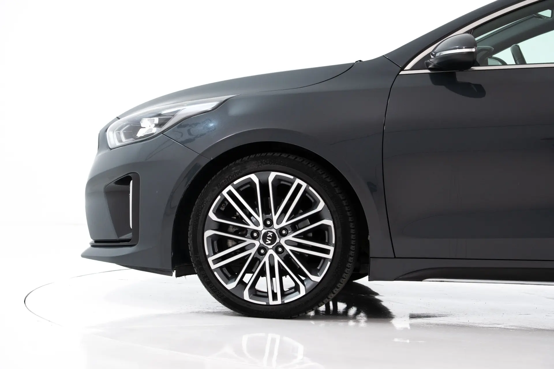 Kia ProCeed 1.6 CRDi GT Line 7DCT 12