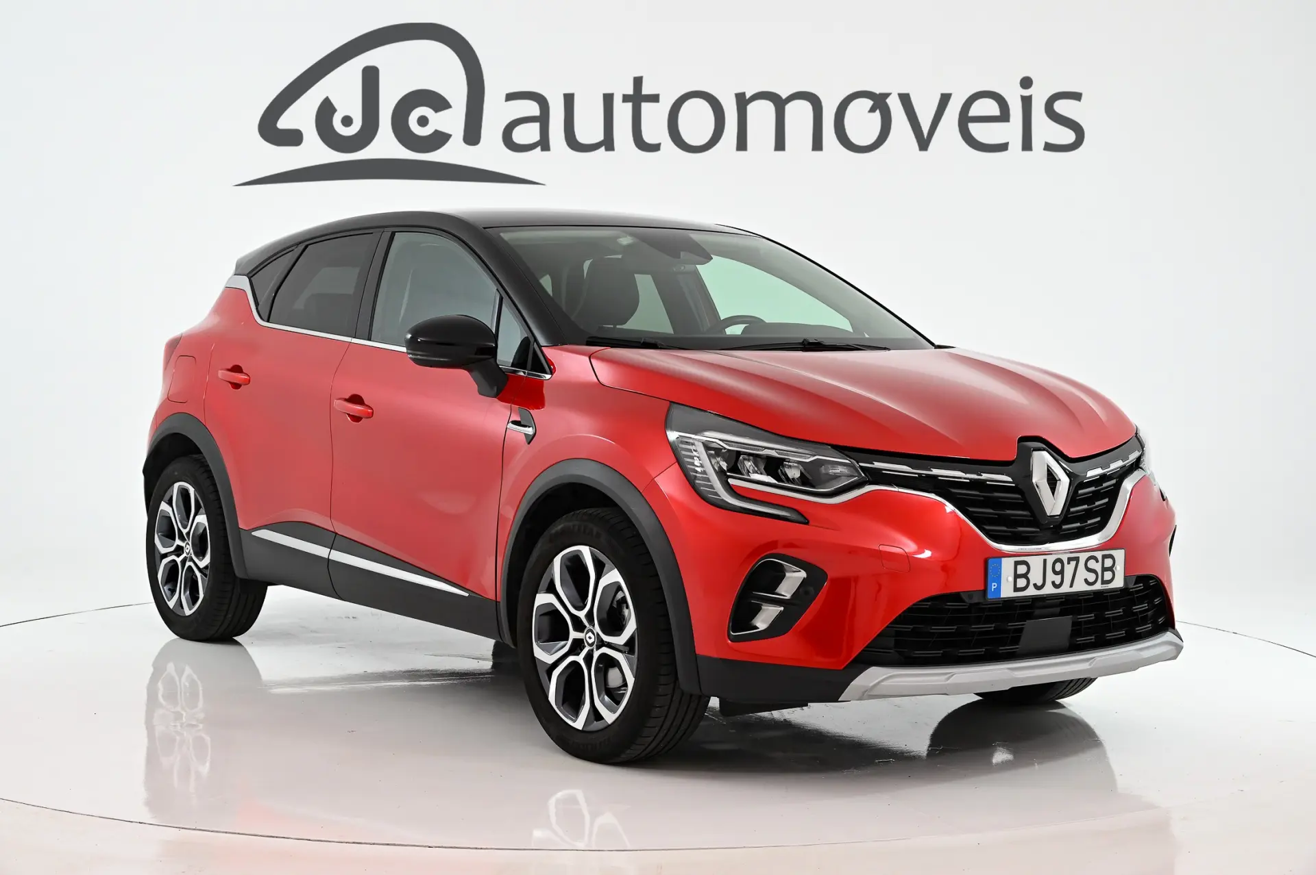 Renault Captur 1.0 TCe Exclusive 1
