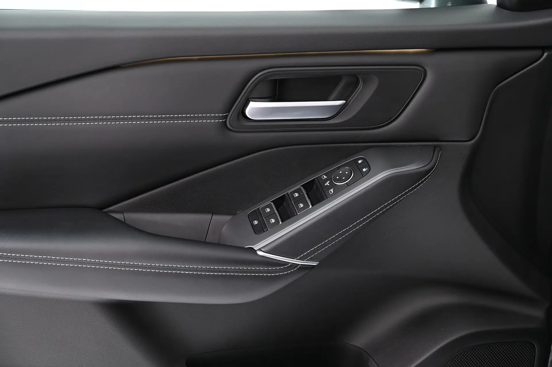 Nissan Qashqai 1.3 DIG-T Advance Xtronic 24