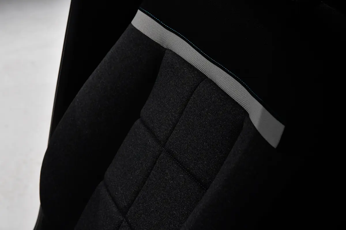 Citroën C4 Cactus 1.5 BlueHDi Shine 17