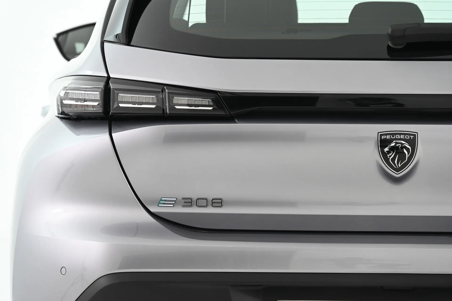 Peugeot e-308 54 kWh Style 10