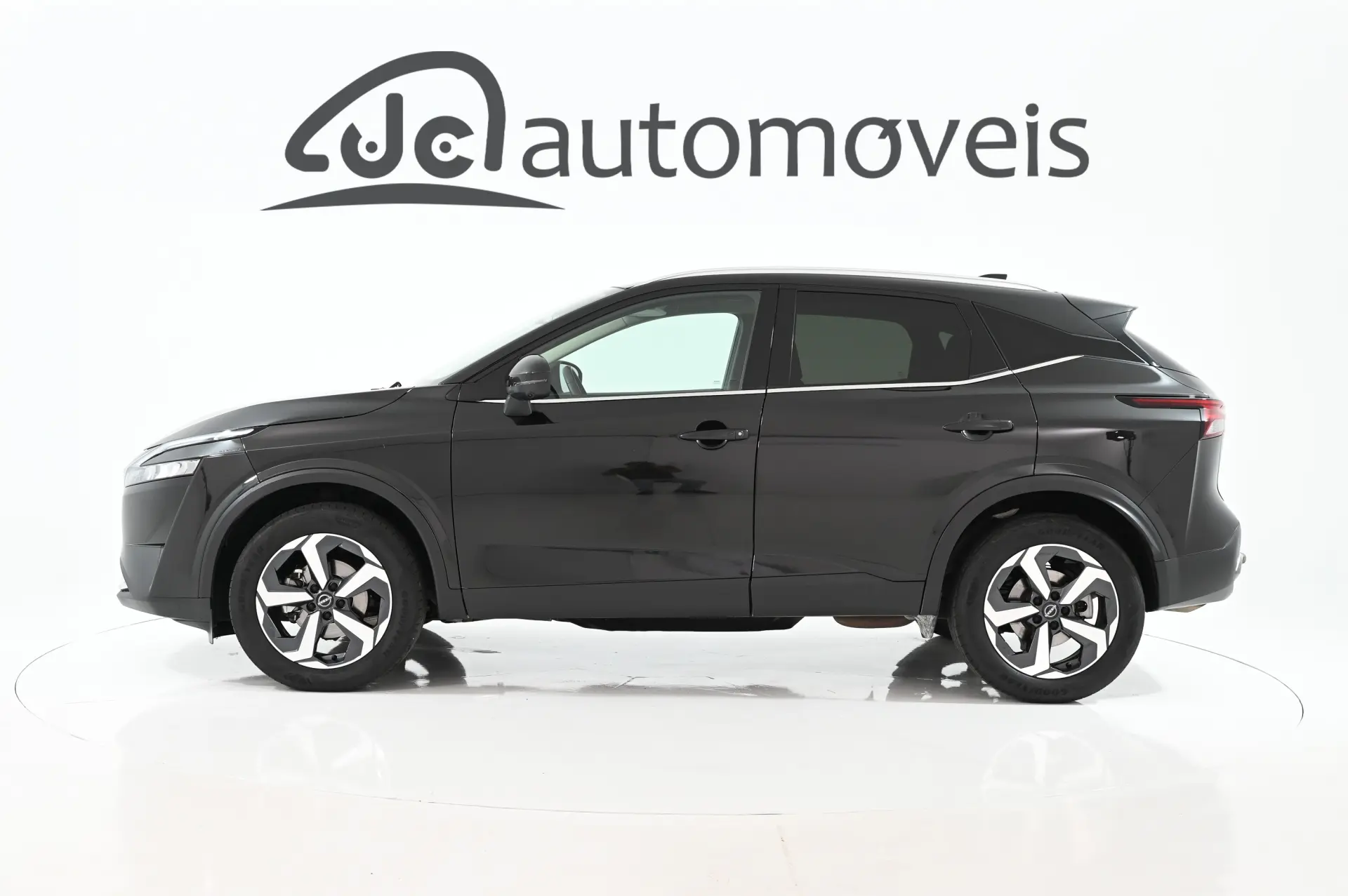 Nissan Qashqai 1.3 DIG-T N-Connecta 7