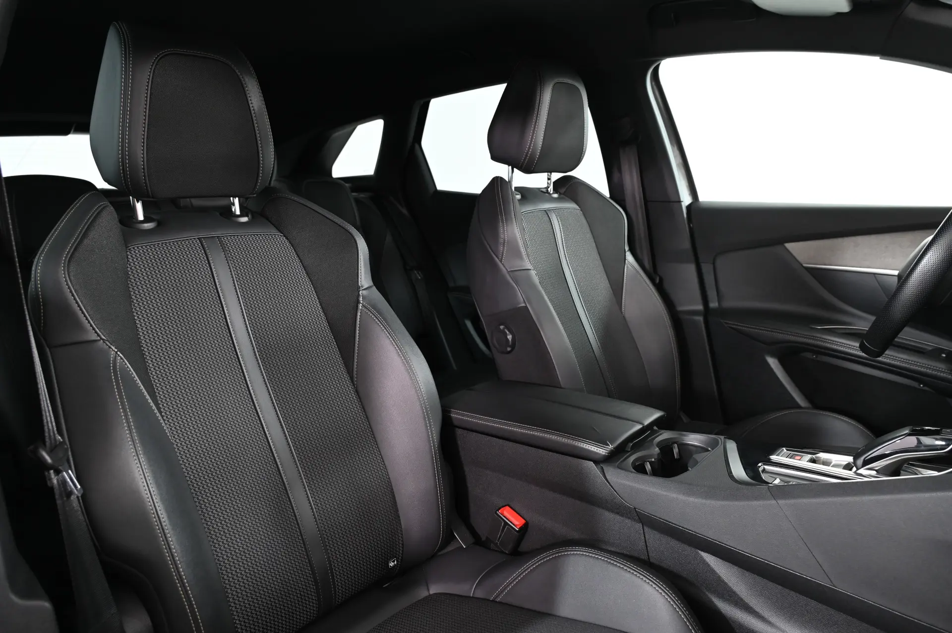 Peugeot 3008 1.5 BlueHDi GT Pack EAT8 4