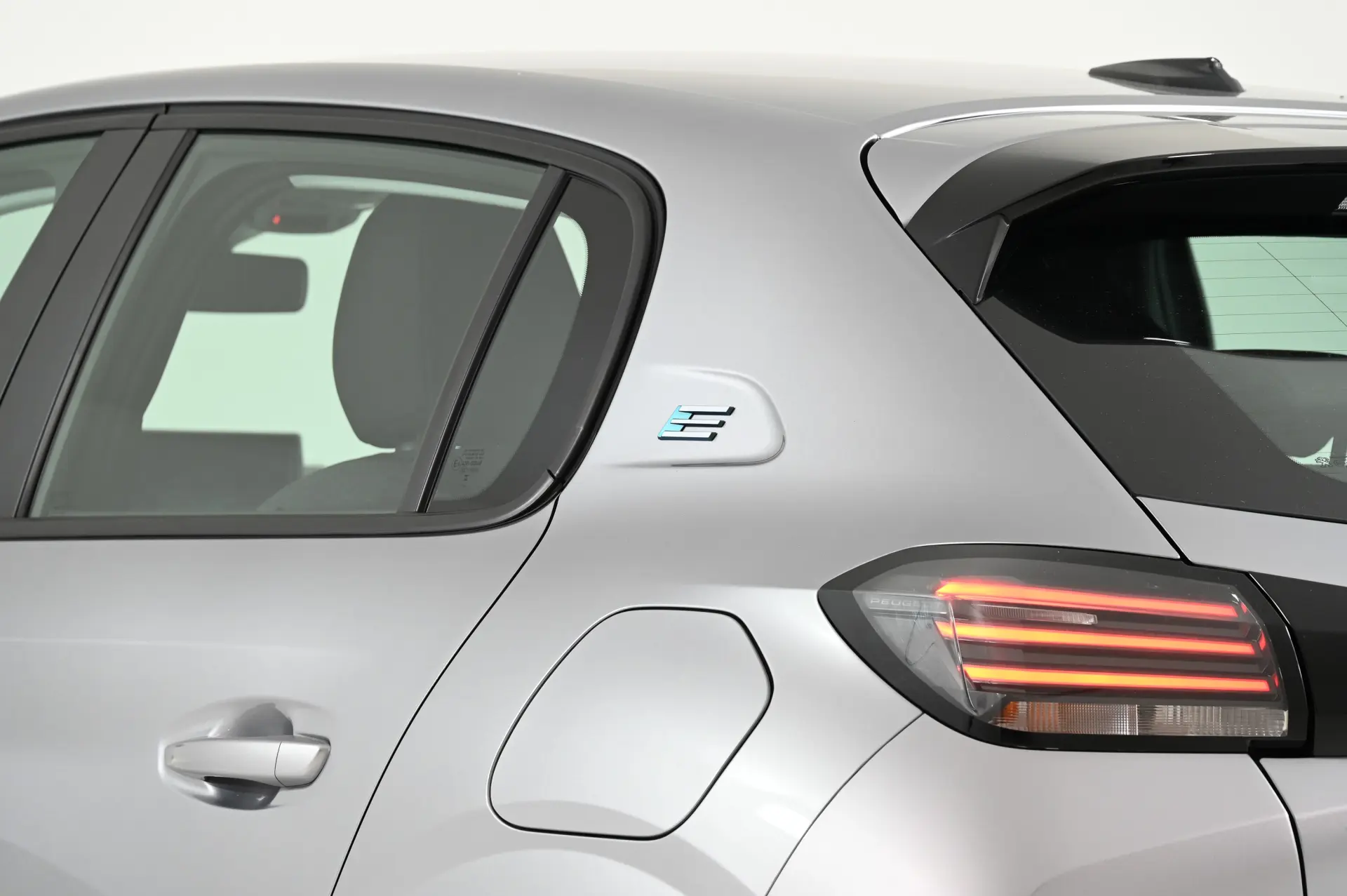 Peugeot e-208 50 kWh Active Pack 12