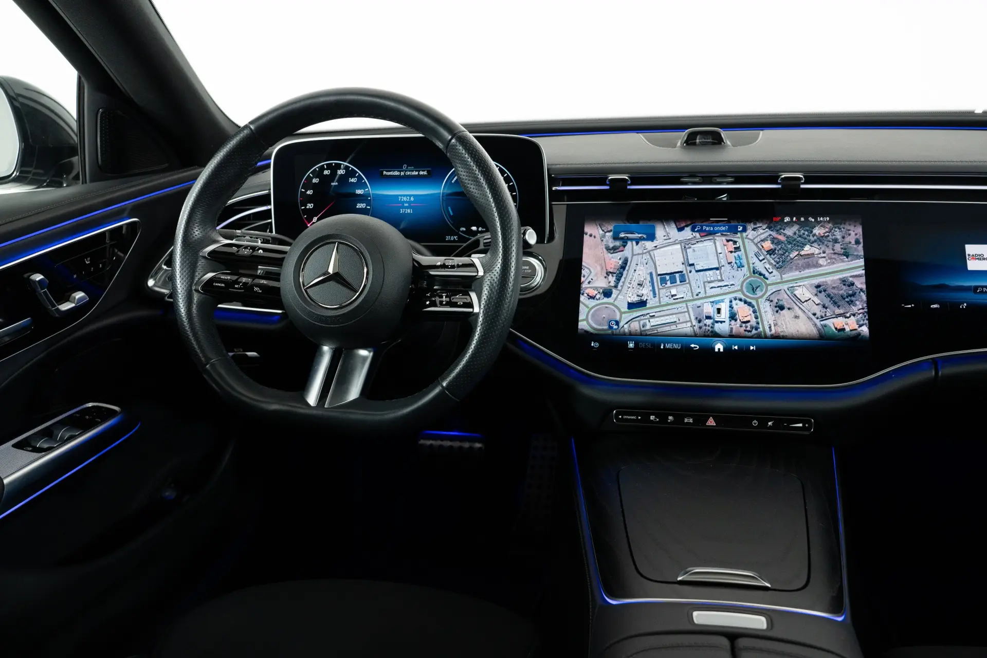 Mercedes-Benz E 300 e AMG Line 18