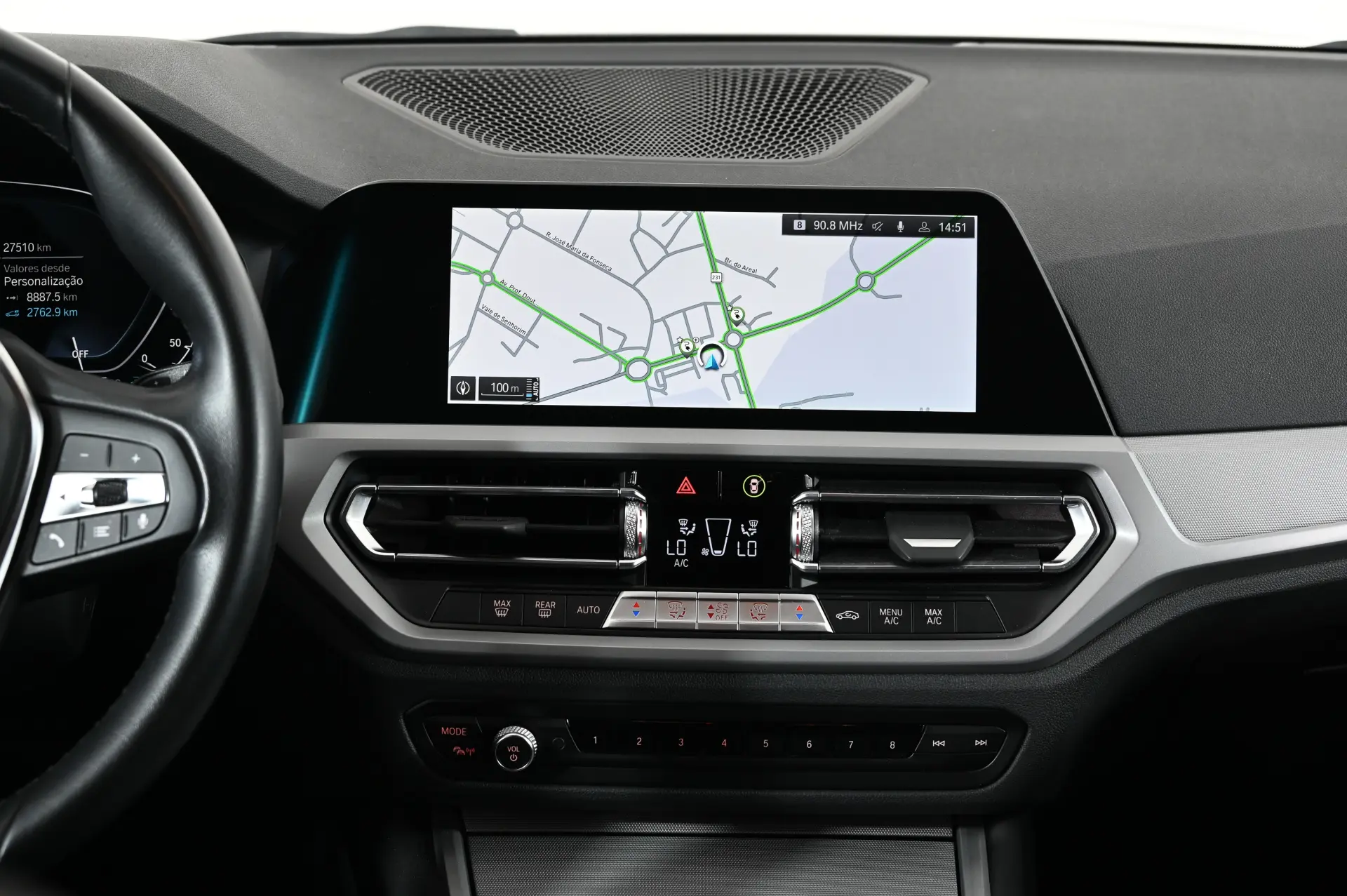 BMW 320 e Auto 28