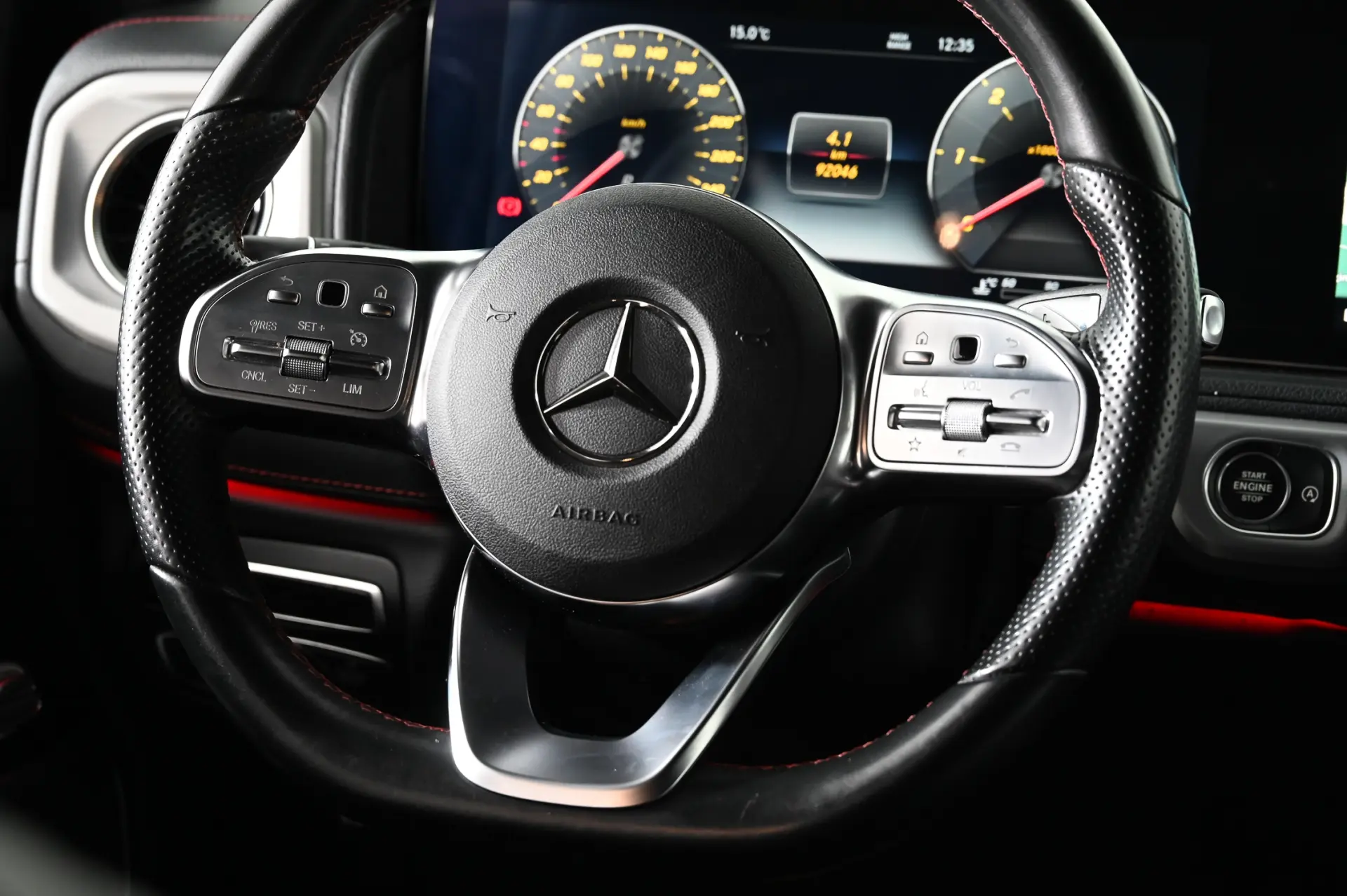 Mercedes-Benz G 400 d 27