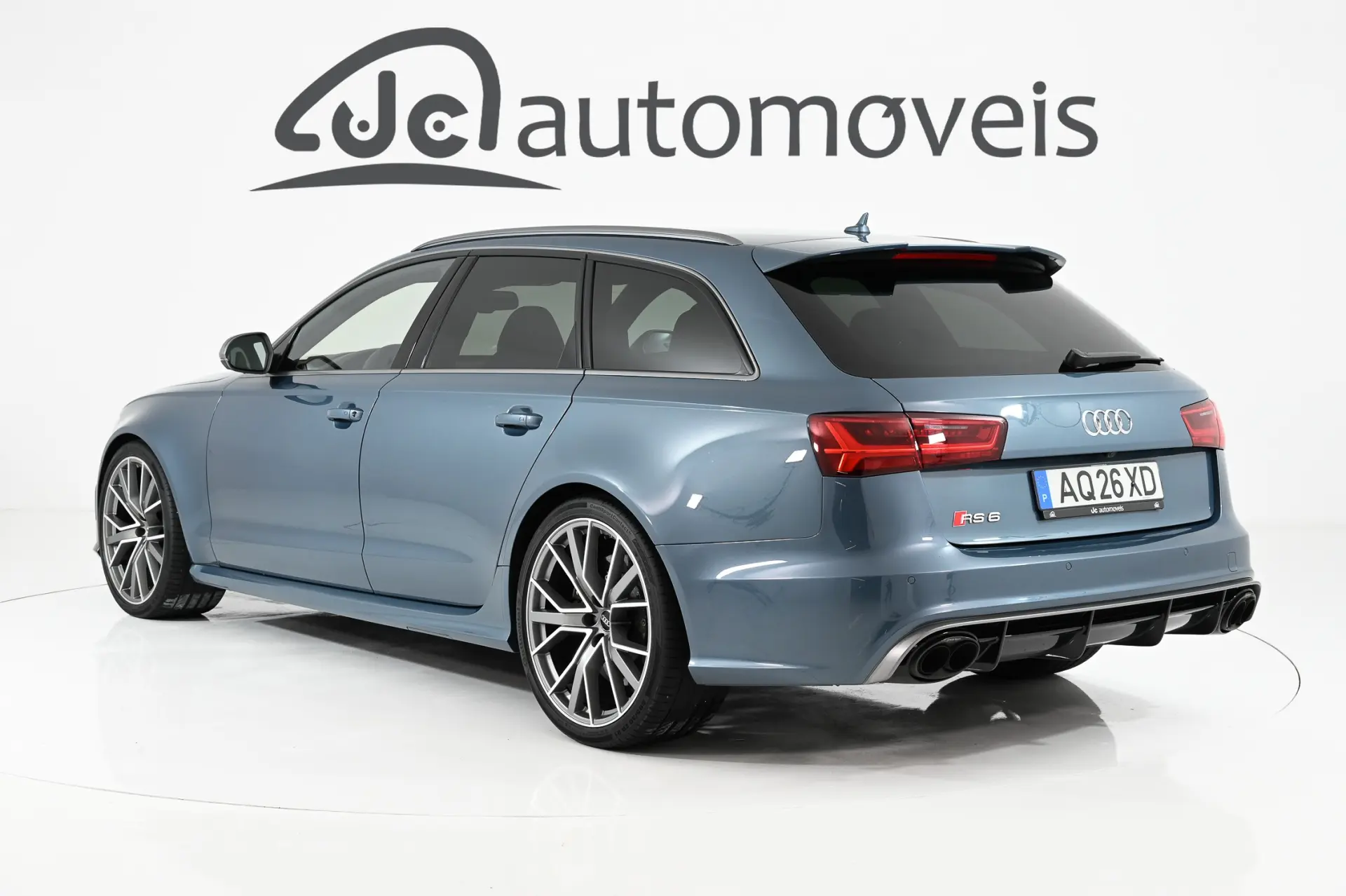 Audi RS6 Avant 4.0 TFSi Plus quattro Tiptronic 2