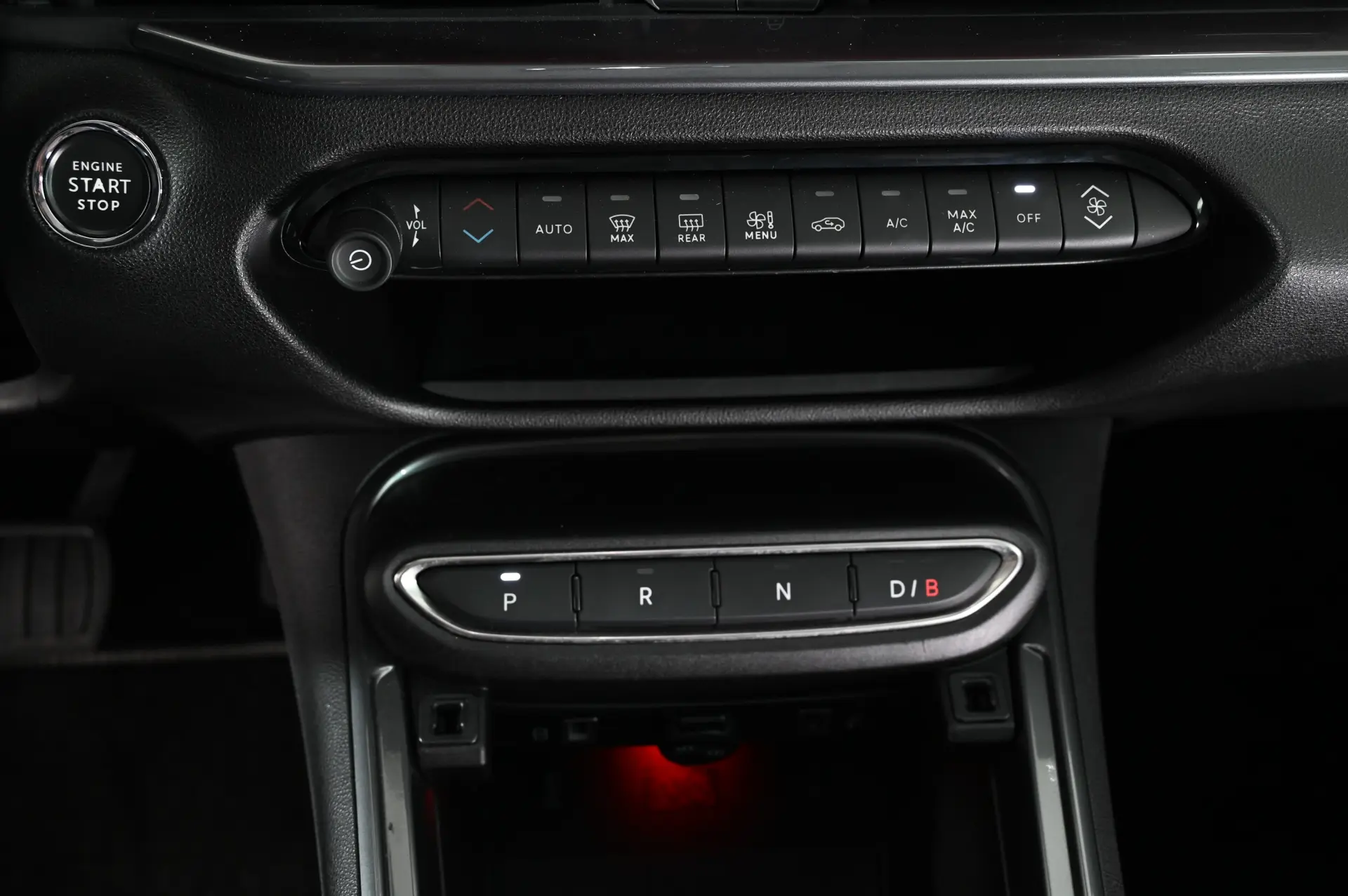 Fiat 600e 54 kWh (RED) 23