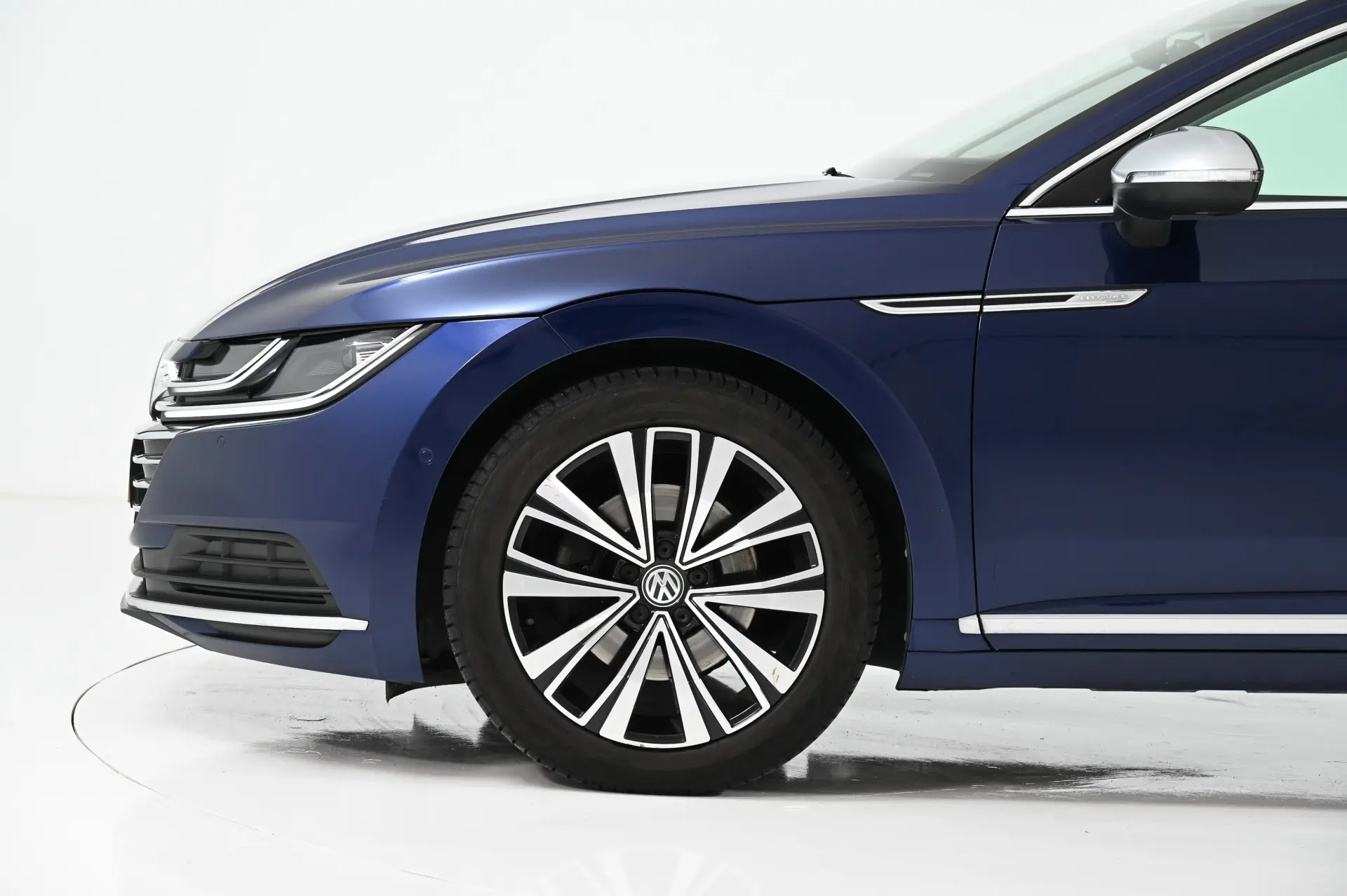 Volkswagen Arteon 2.0 TDI Elegance DSG 10