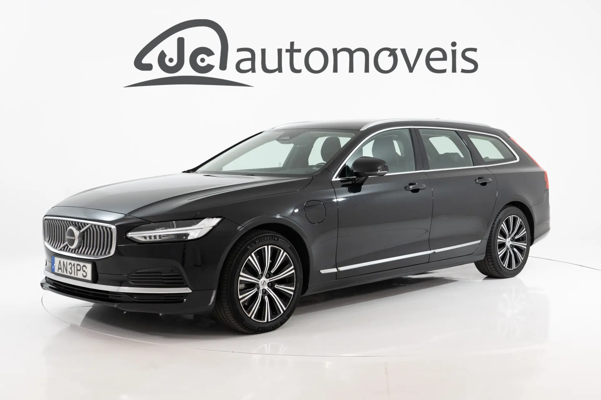 Volvo V90 2.0 T6 PHEV Inscription Expression AWD 14