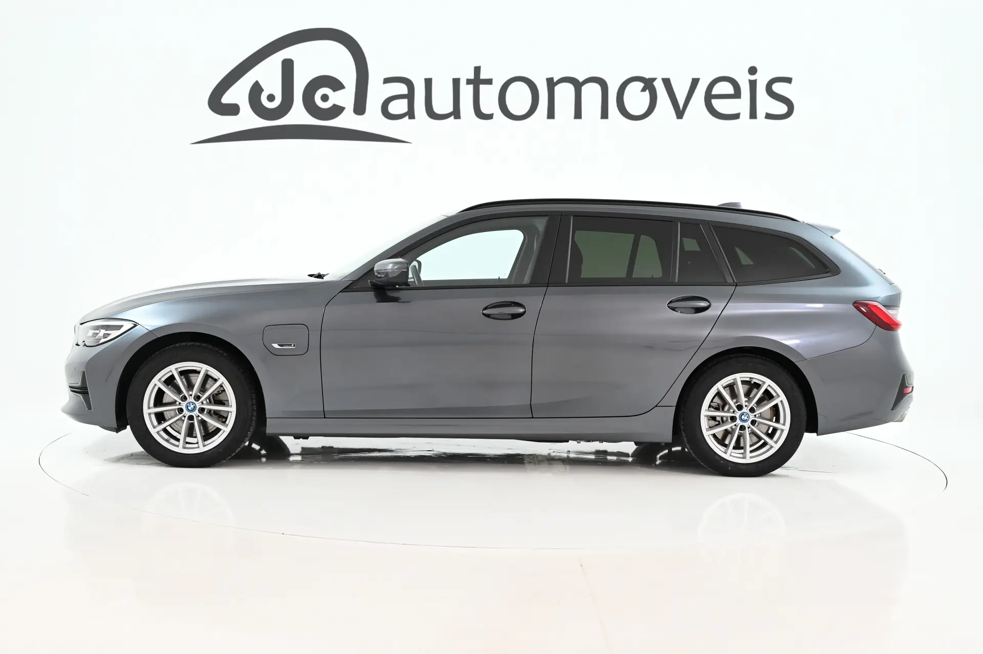 BMW 320 e Auto 7