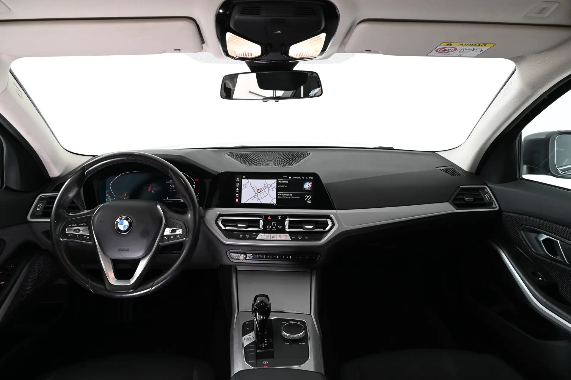 BMW 318 d Auto 17