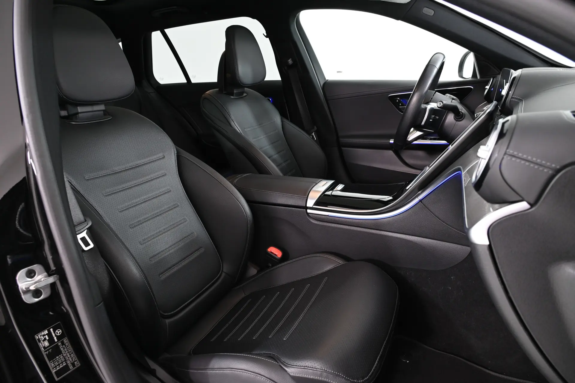 Mercedes-Benz C 300 d AMG Line 17