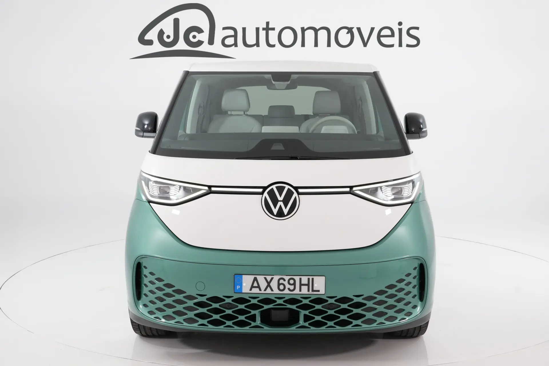 Volkswagen ID.Buzz Pro 5