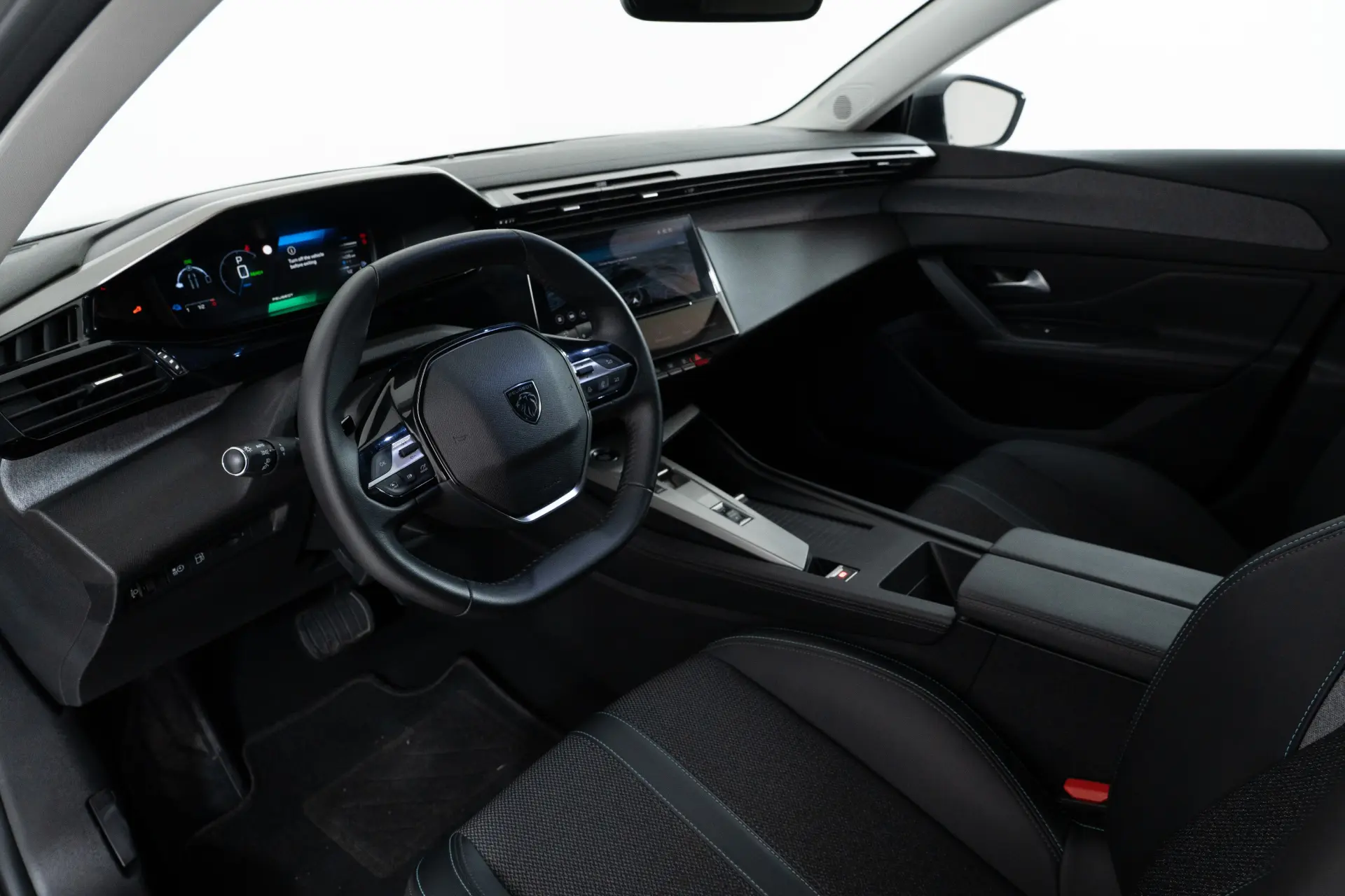 Peugeot 308 1.6 Hybrid Allure e-EAT8 35
