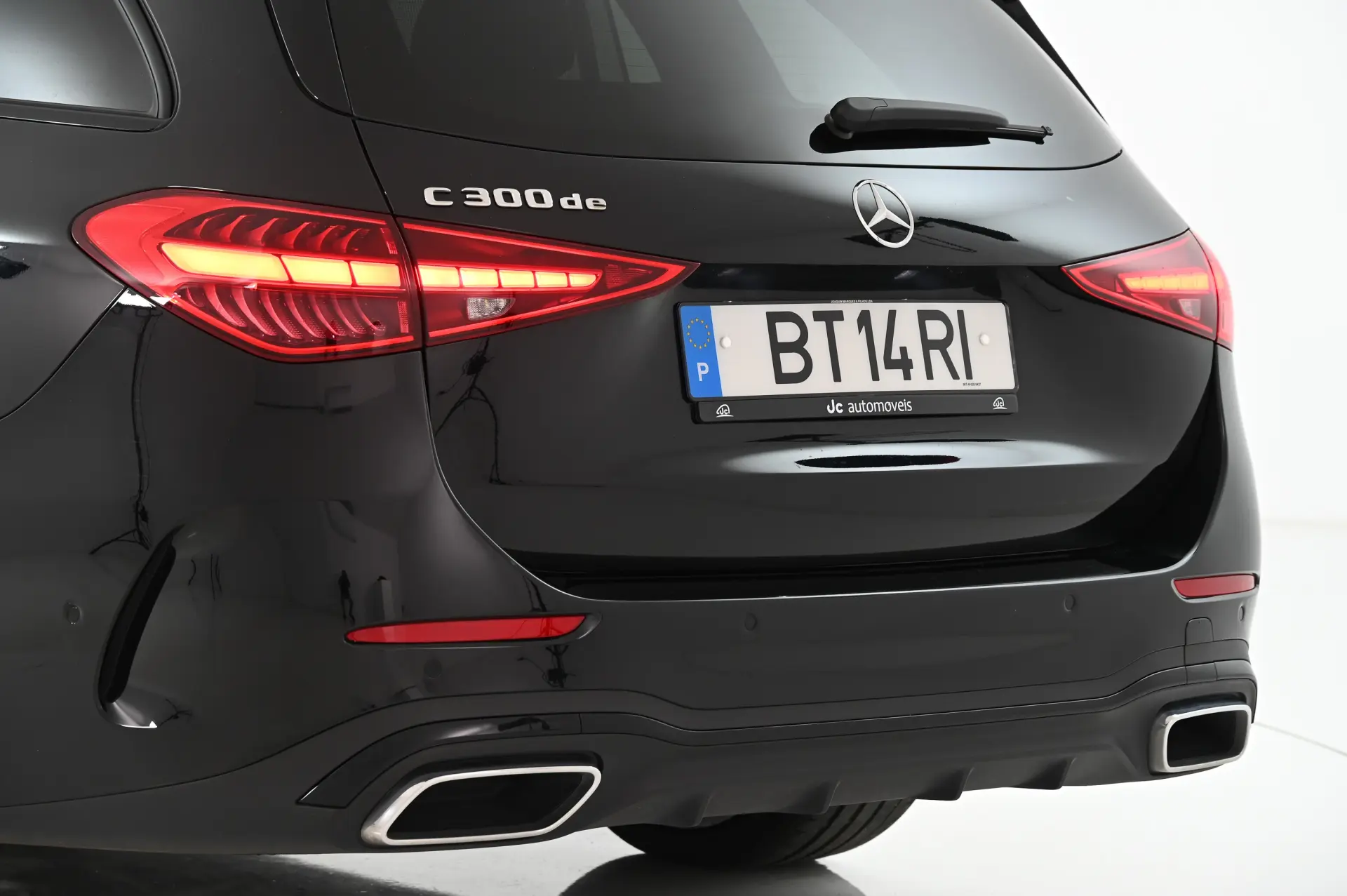 Mercedes-Benz C 300 de AMG Line 11