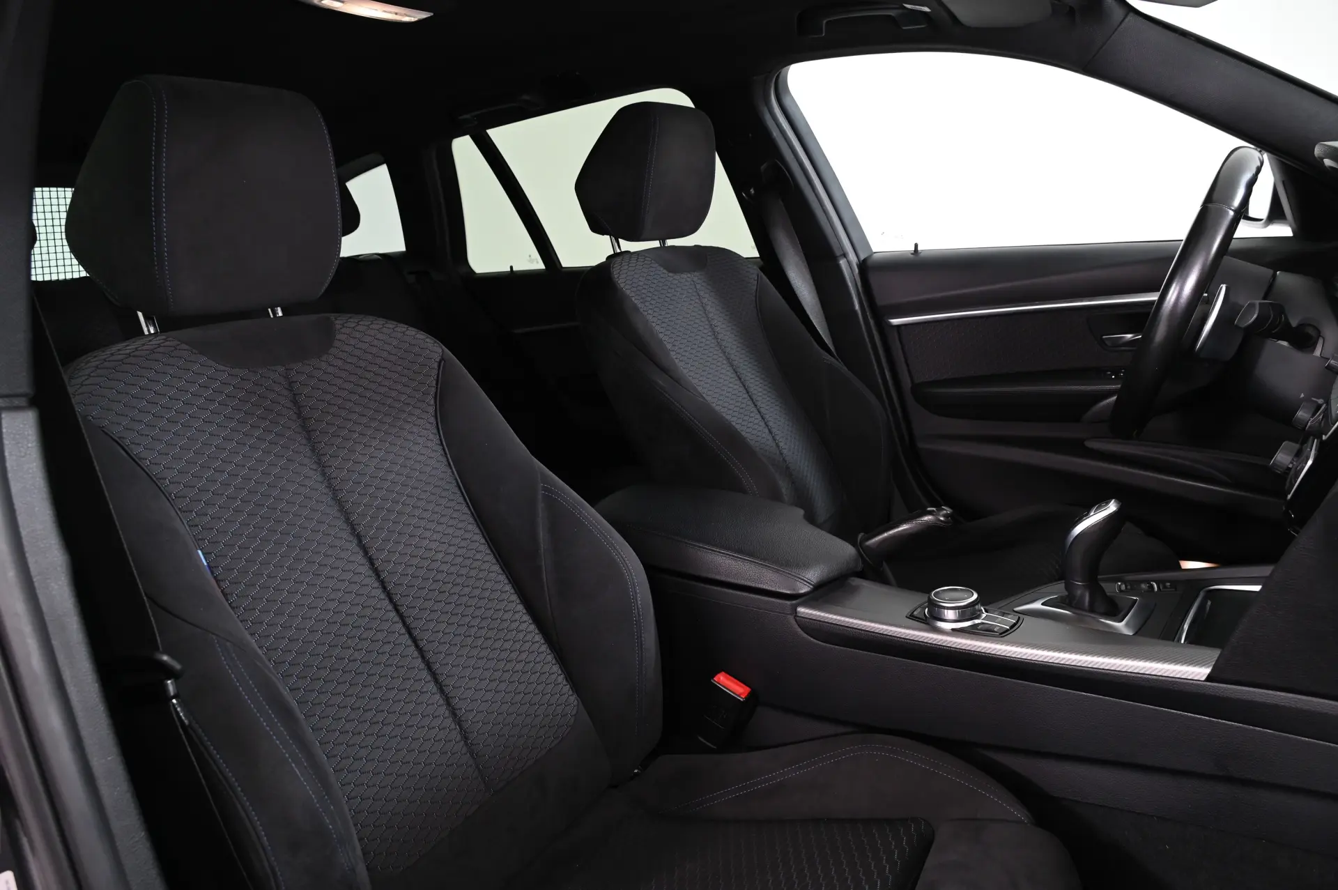 BMW 320 d Pack M Auto 4